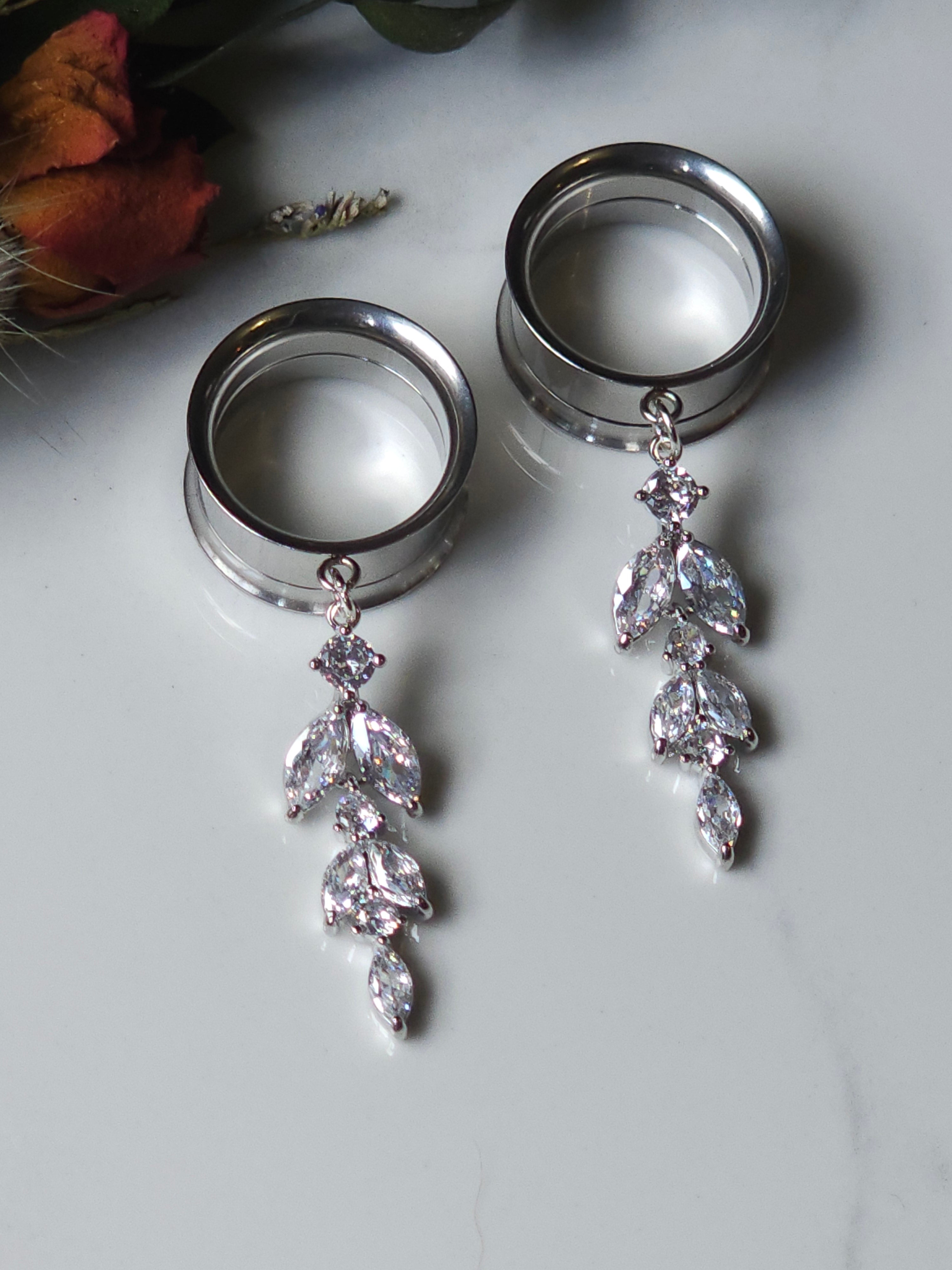 Special Occasion Dangle Gauges