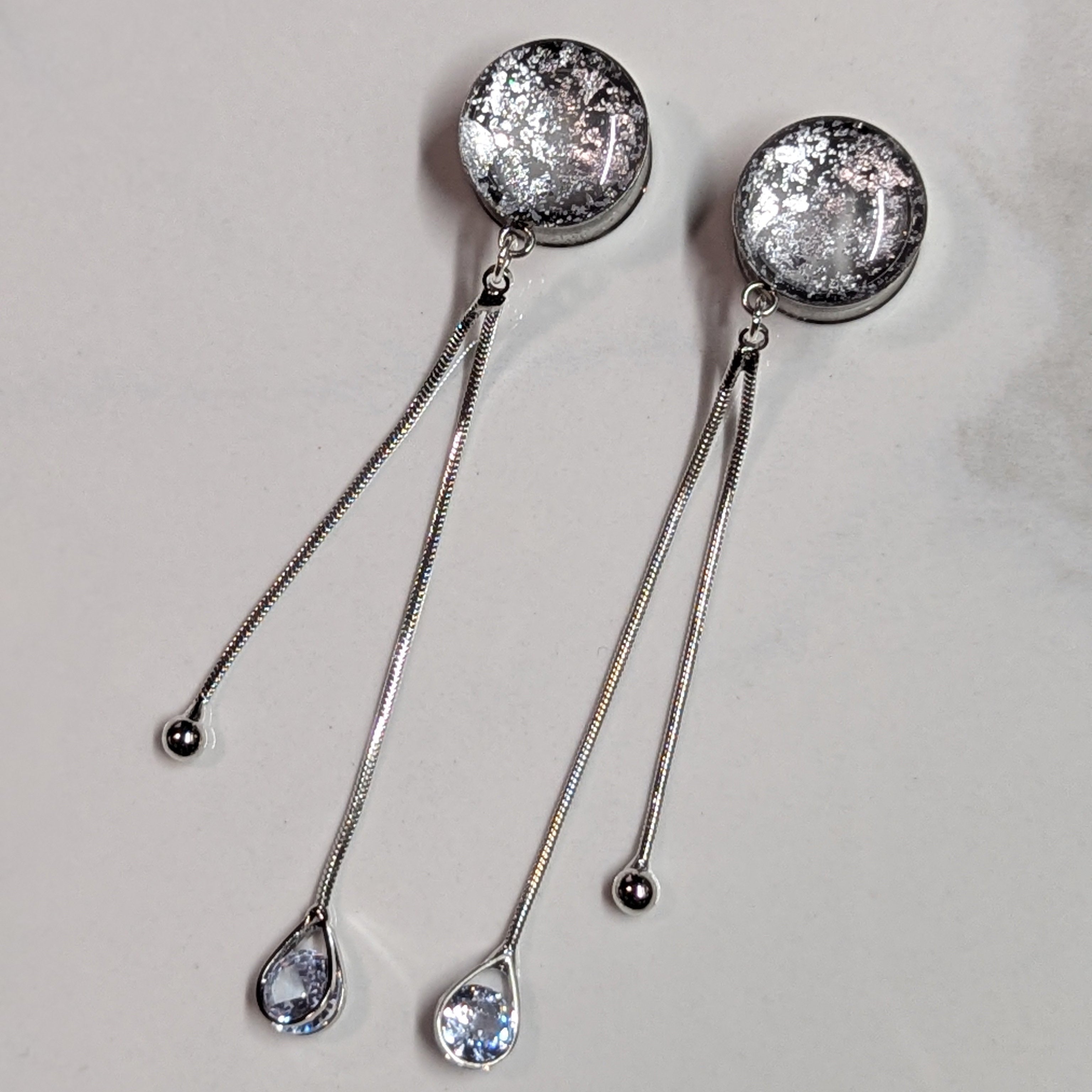 Dainty tassel dangle gauges