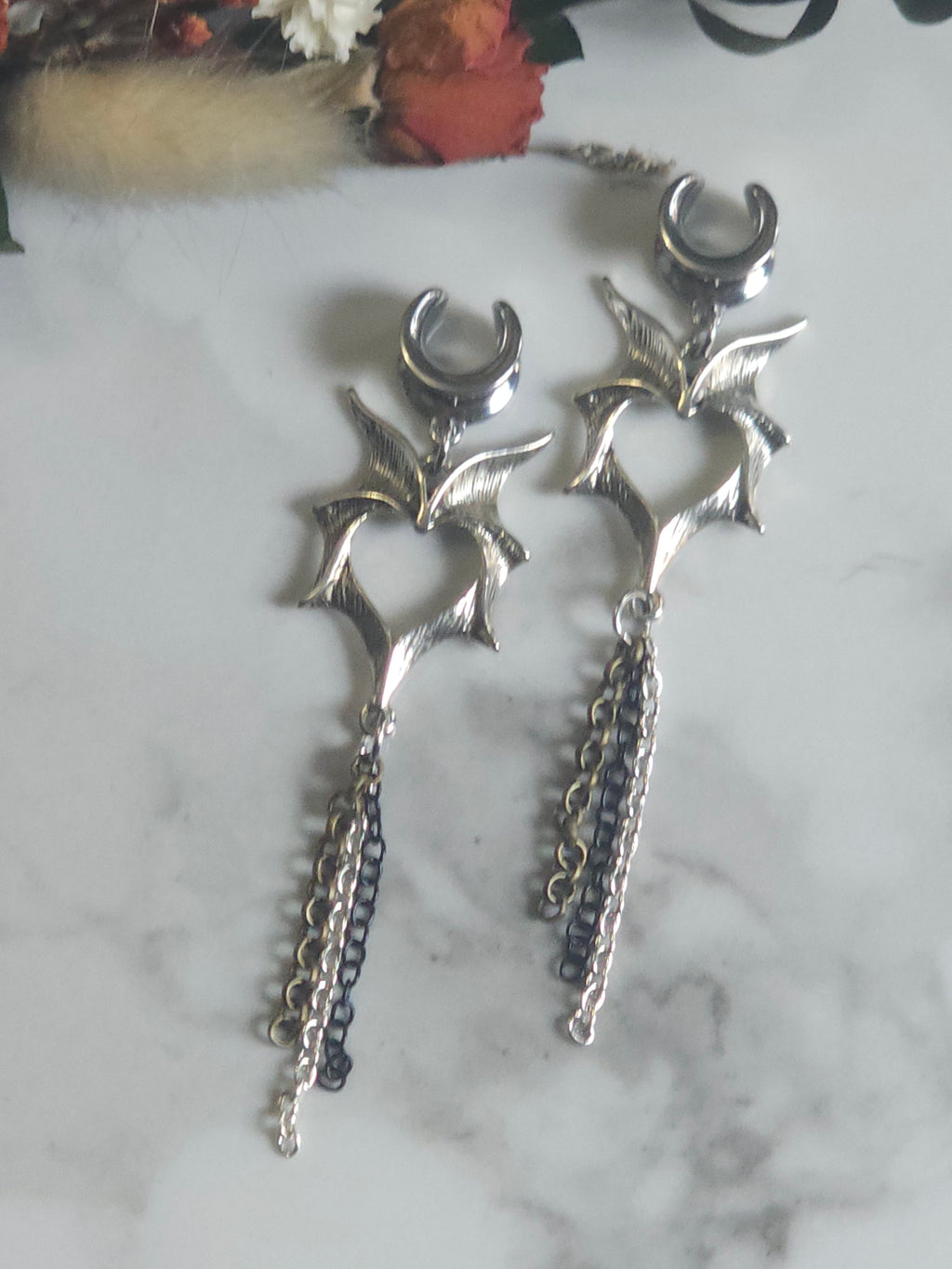 Bat wings dangle gauges or Saddles