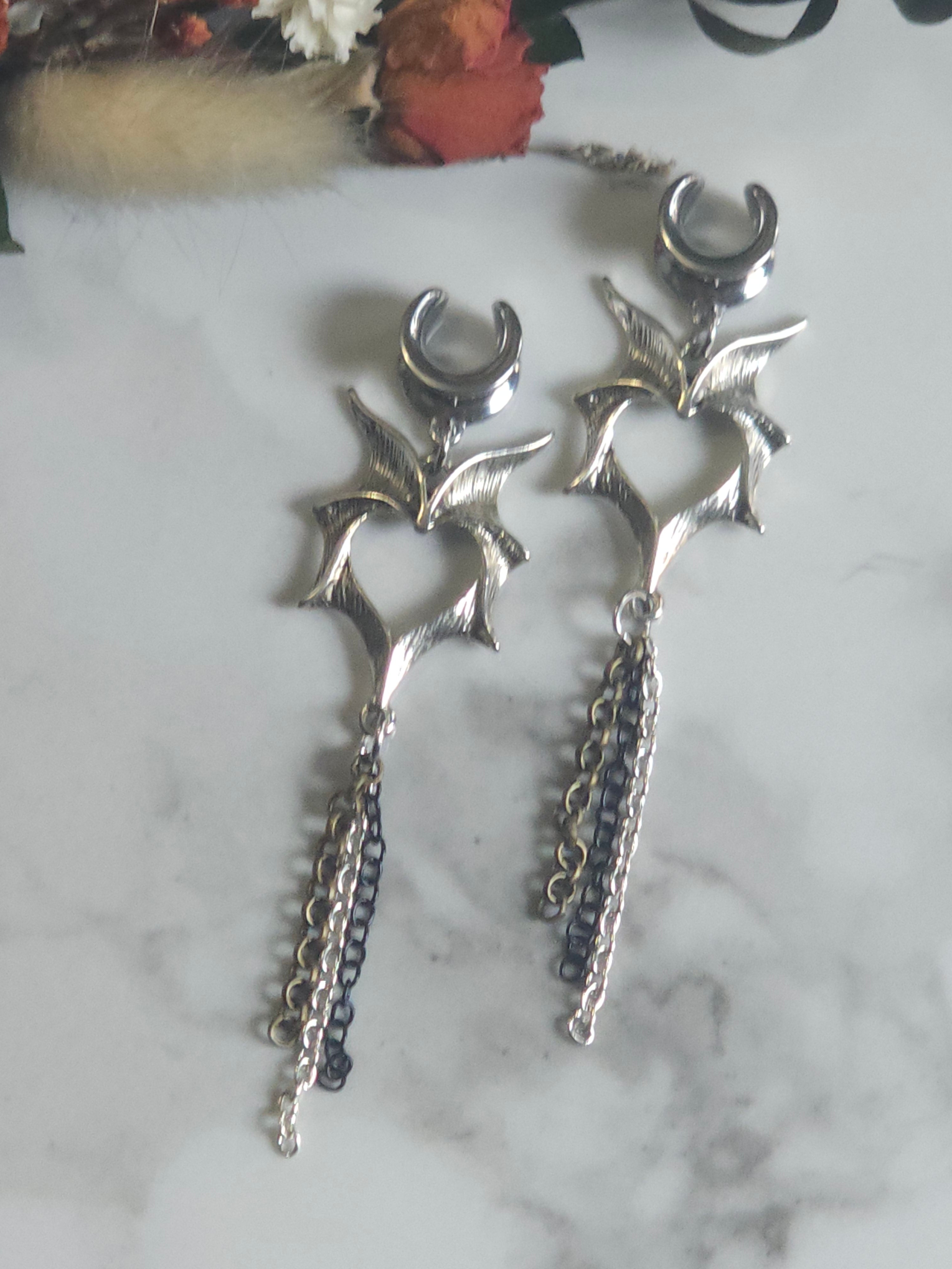 Bat wings dangle gauges or Saddles