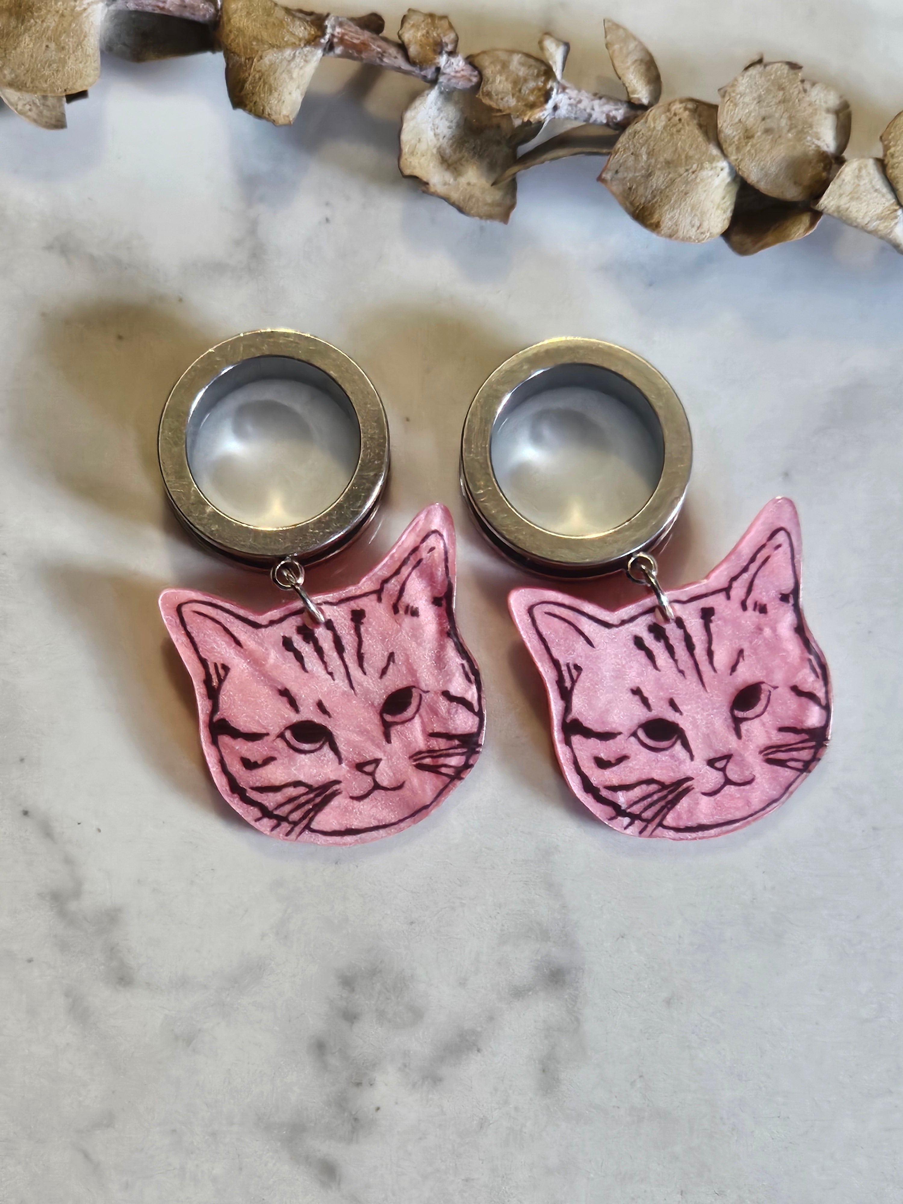 Grumpy Cat dangle Gauges