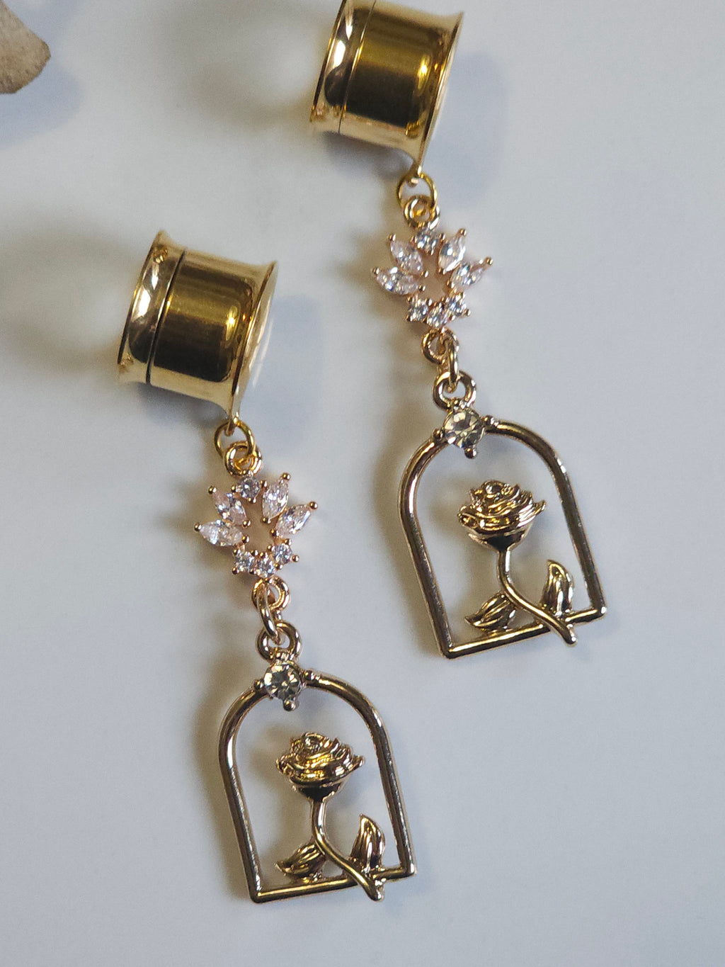 Framed Rose Dangle Gauges