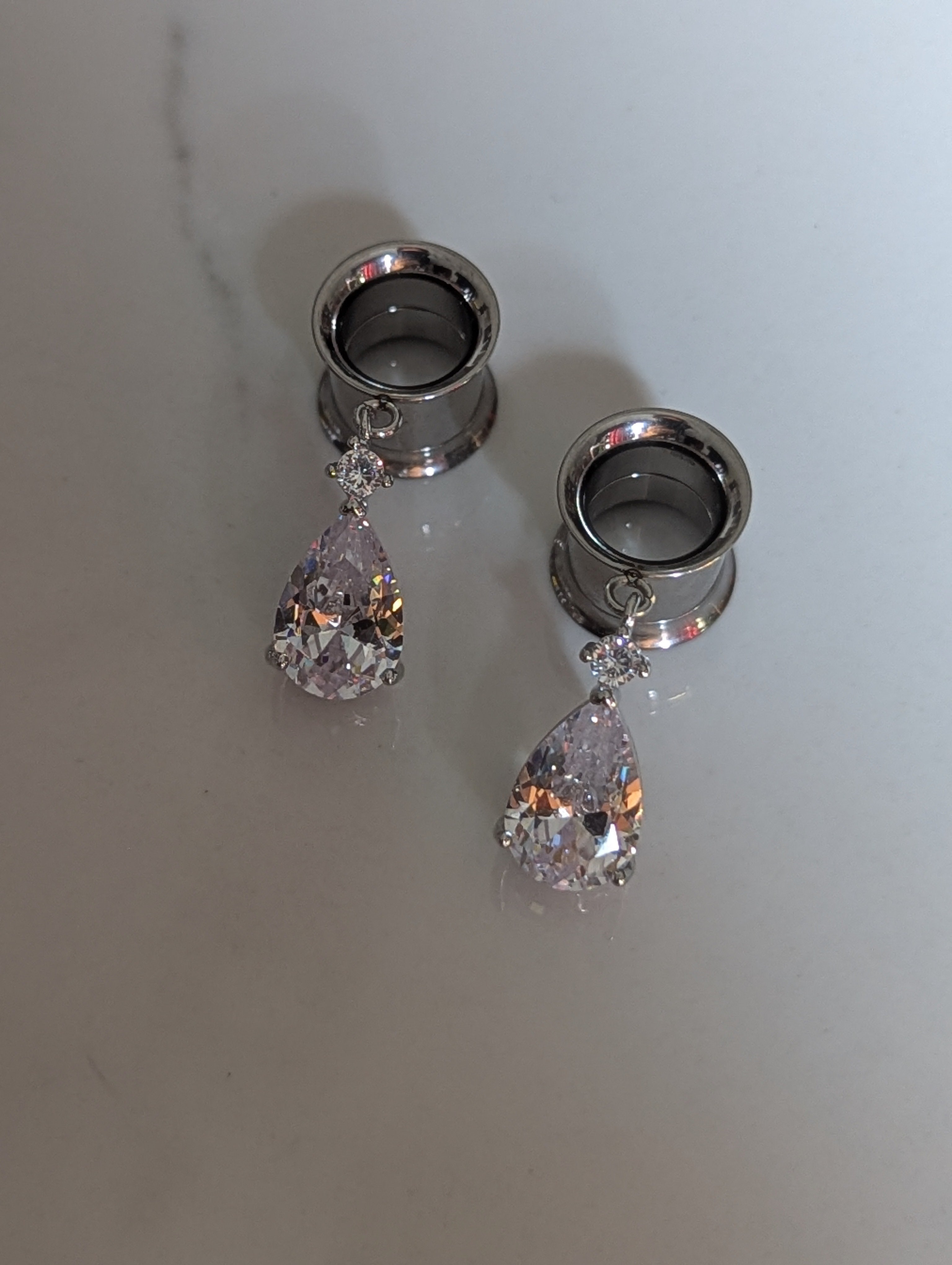 Crystal drop bridal dangle gauges