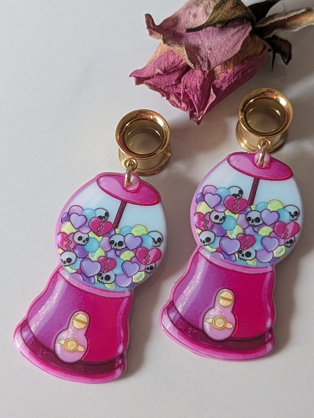 Broken heart candy dangle gauges