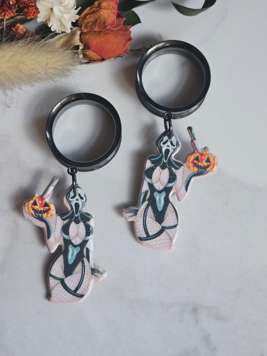 Sexy pin up ghostface dangle gauges