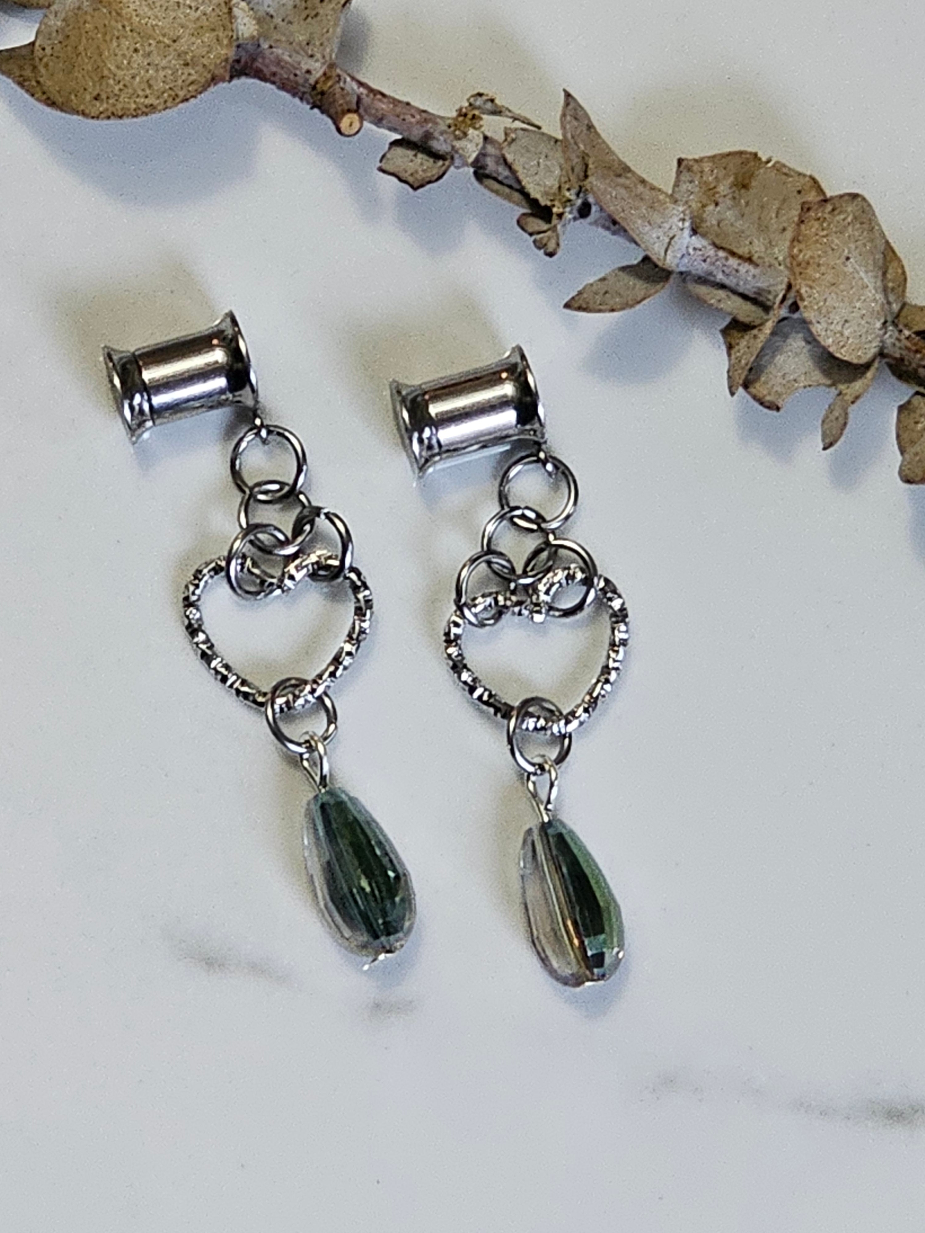 Moving heart dangle gauges