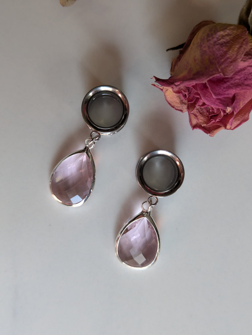 Pink crystal dangle gauges