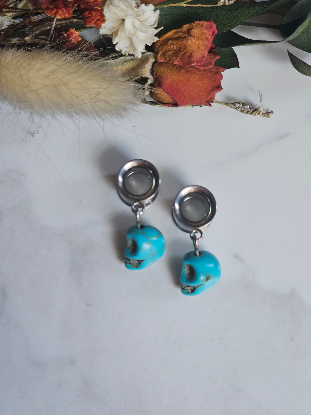 Turquoise skull Dangle Gauges