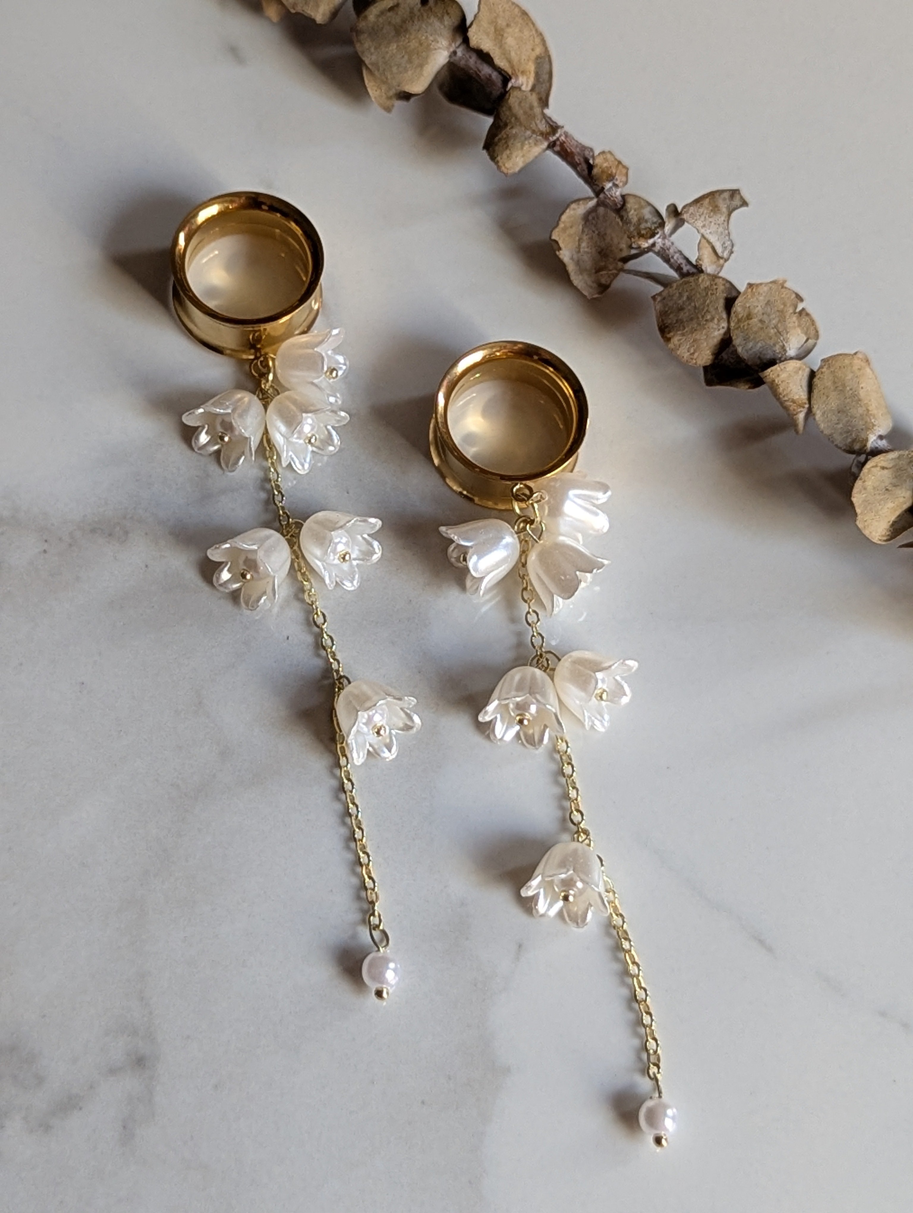 Lily of the Valley dangle gauges