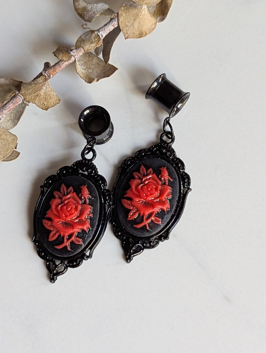 Rose Cameo dangle gauges