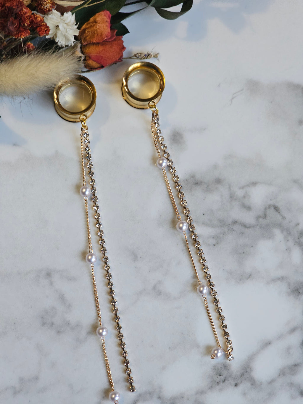 Long pearl tassel dangle gauges