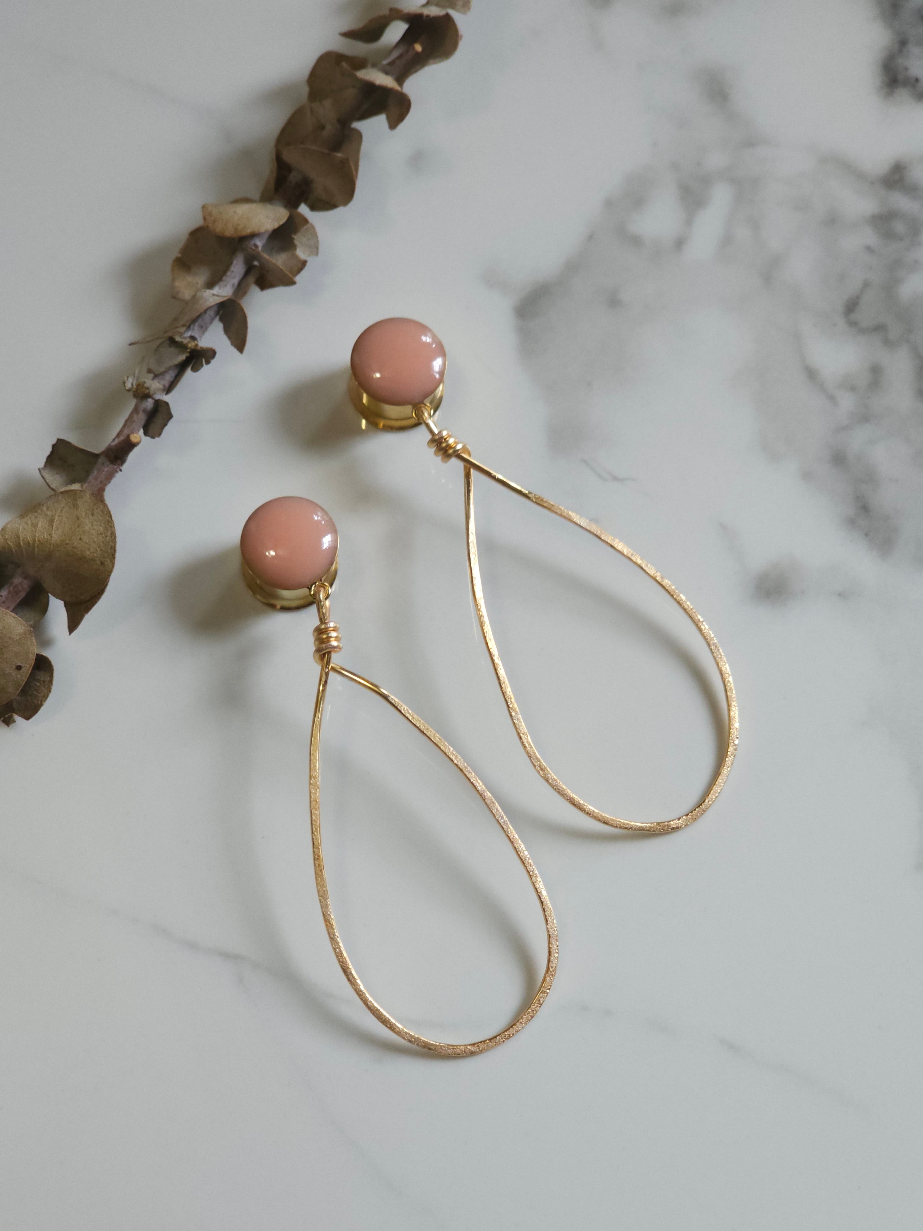 Teardrop hoop dangle gauges