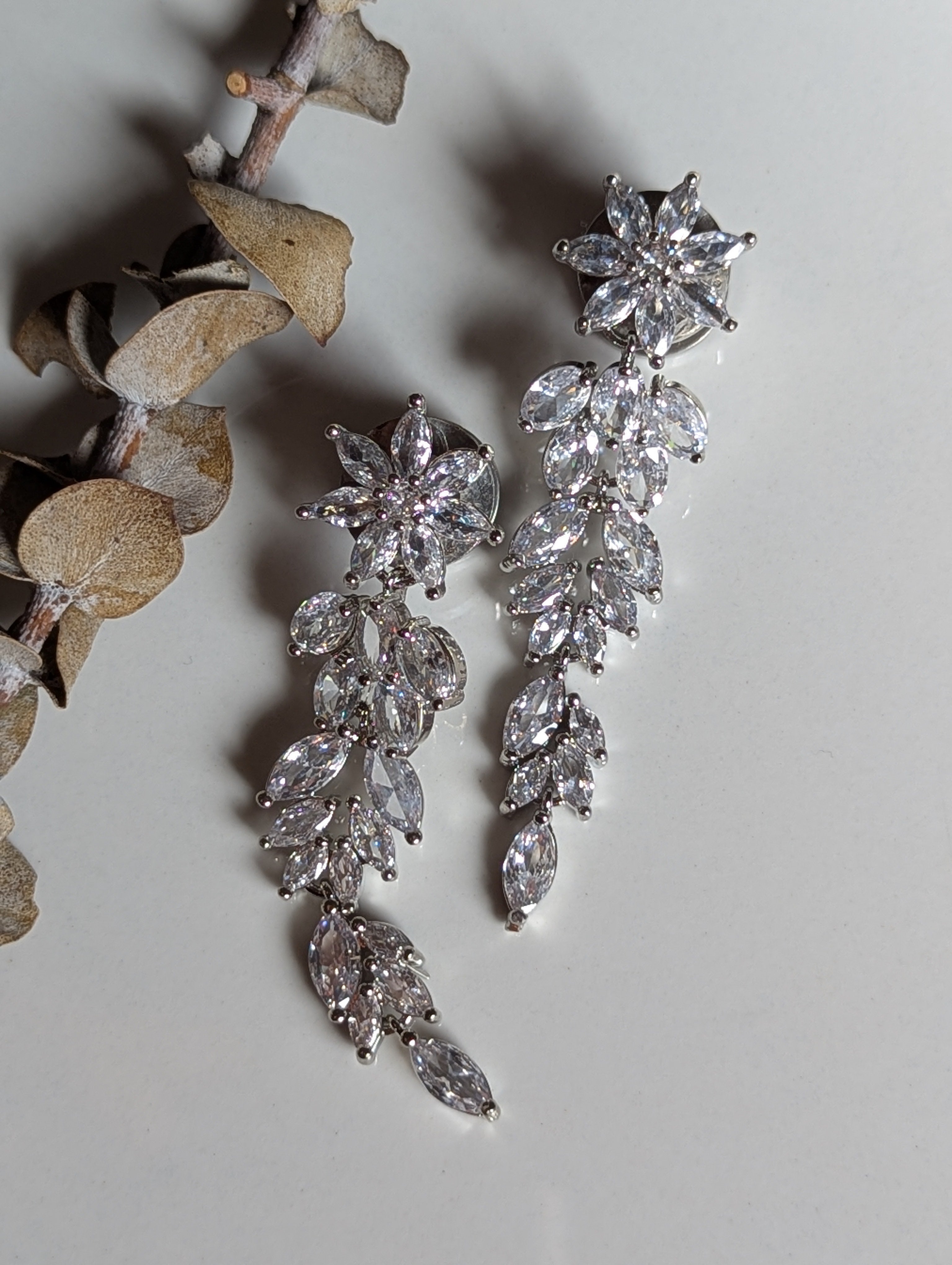 6MM-10MM Elegant Crystal Bridal gauges