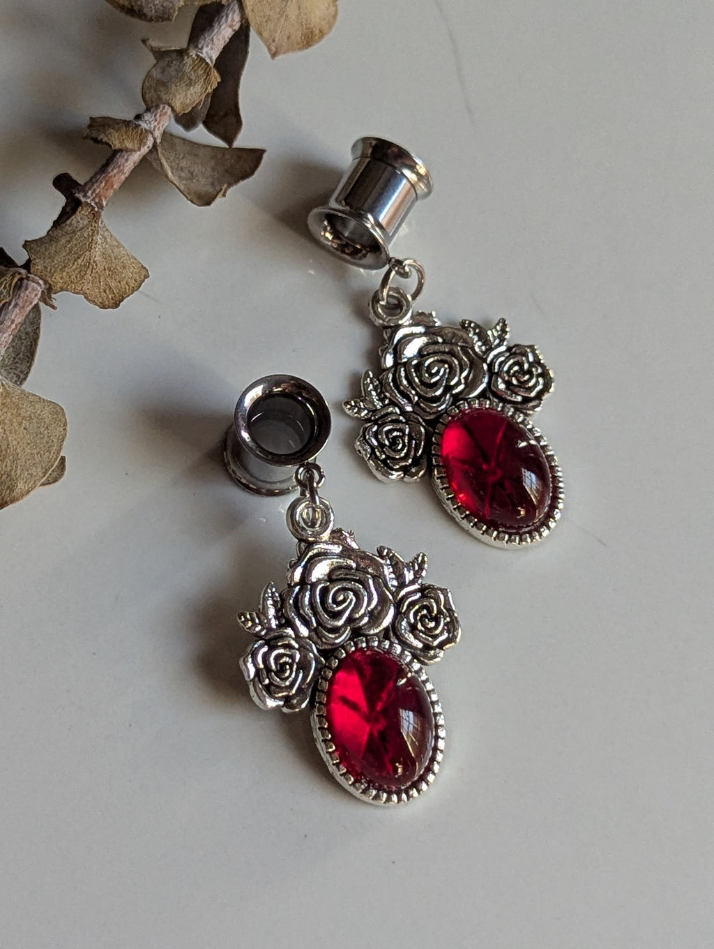 Rose Red dangle gauges