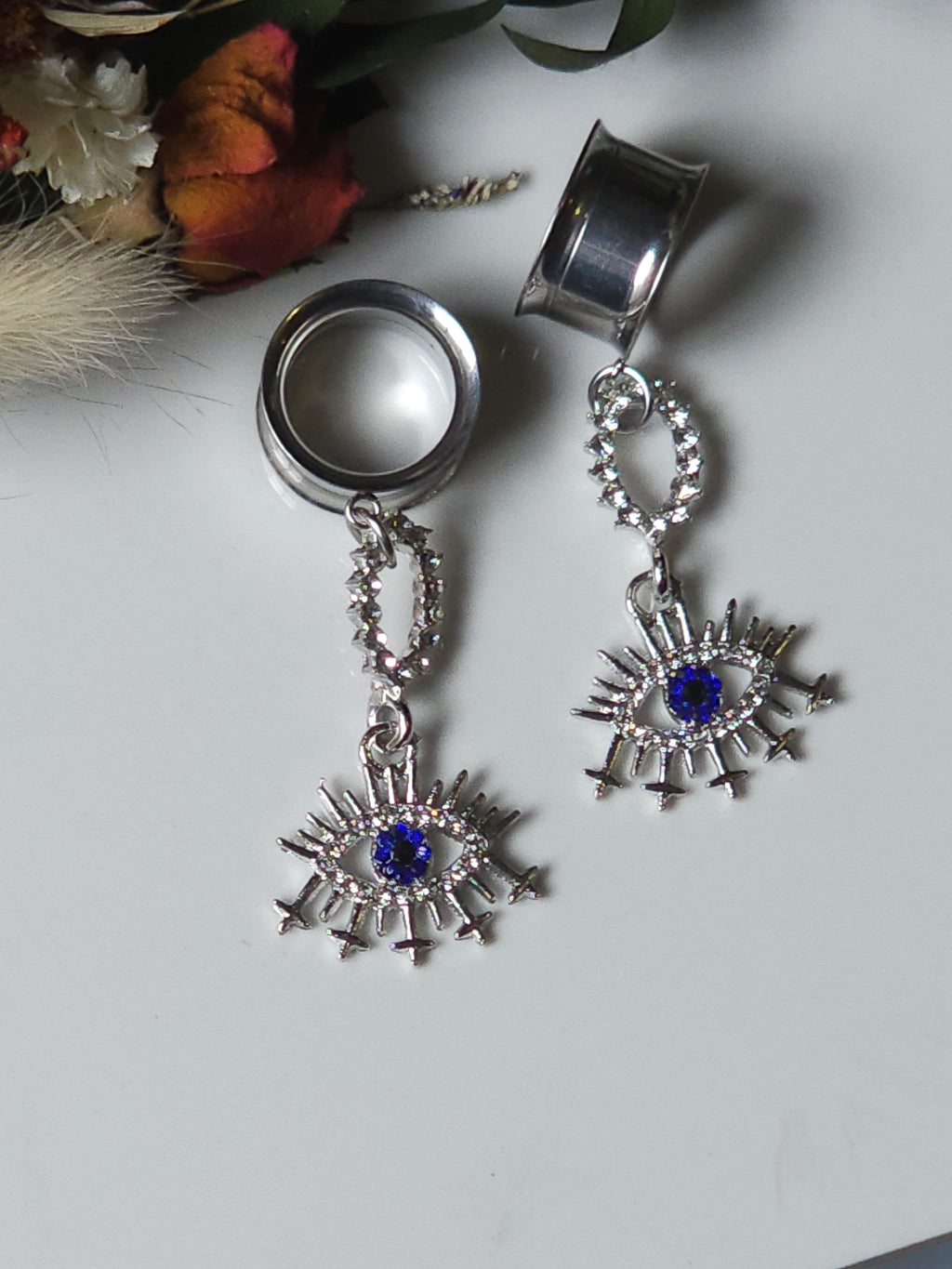 Rhinestone eye dangle gauges