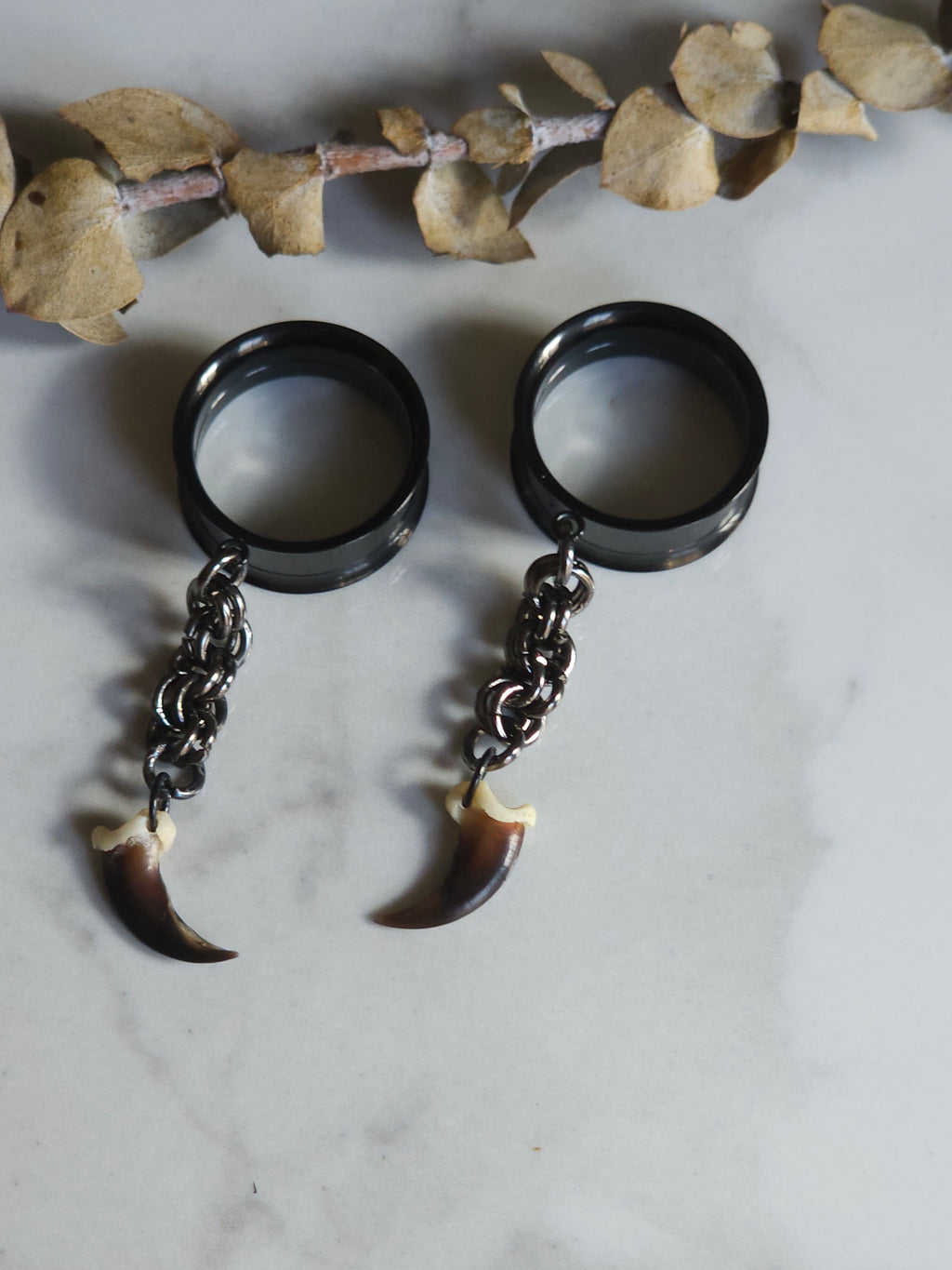 Coyote Claw Chainmail dangle gauges