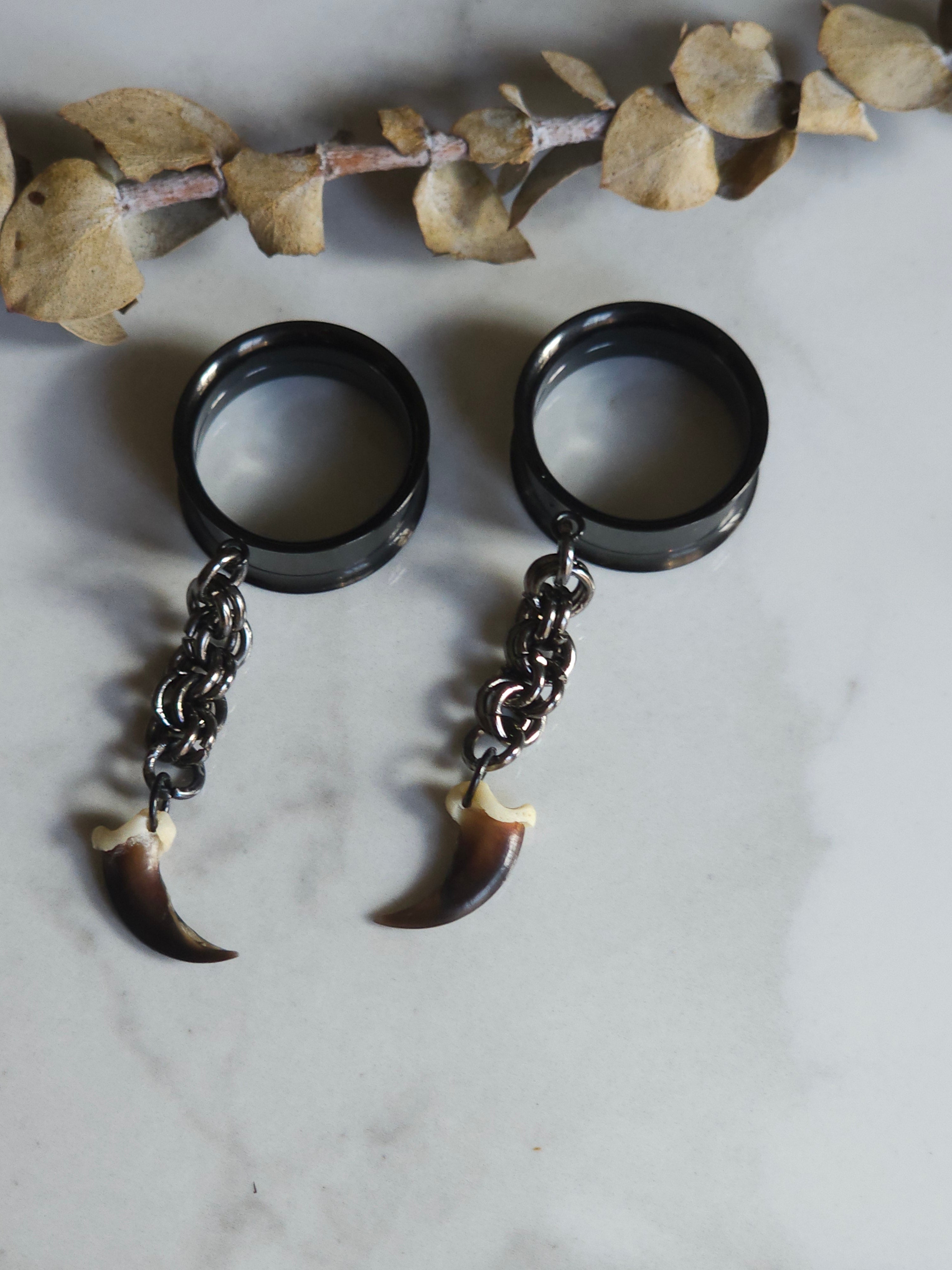 Coyote Claw Chainmail dangle gauges