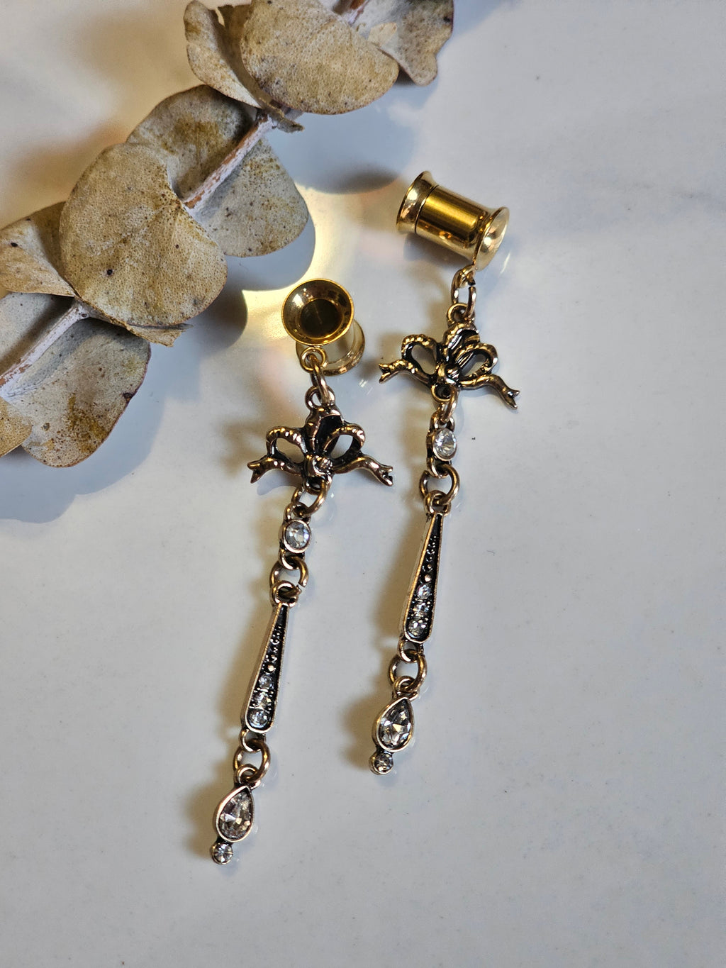 Antique style Dangle Gauges