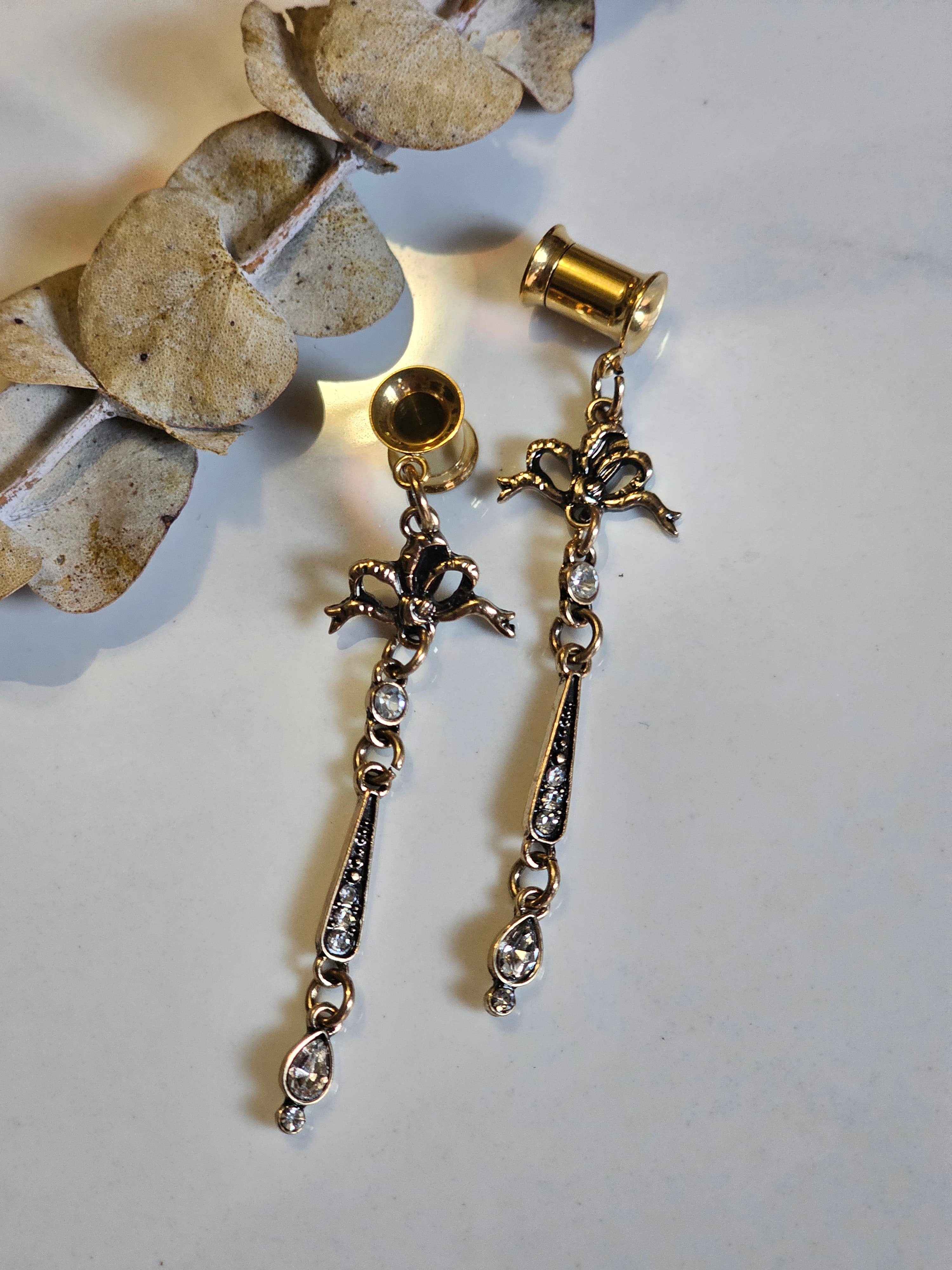 Antique style Dangle Gauges