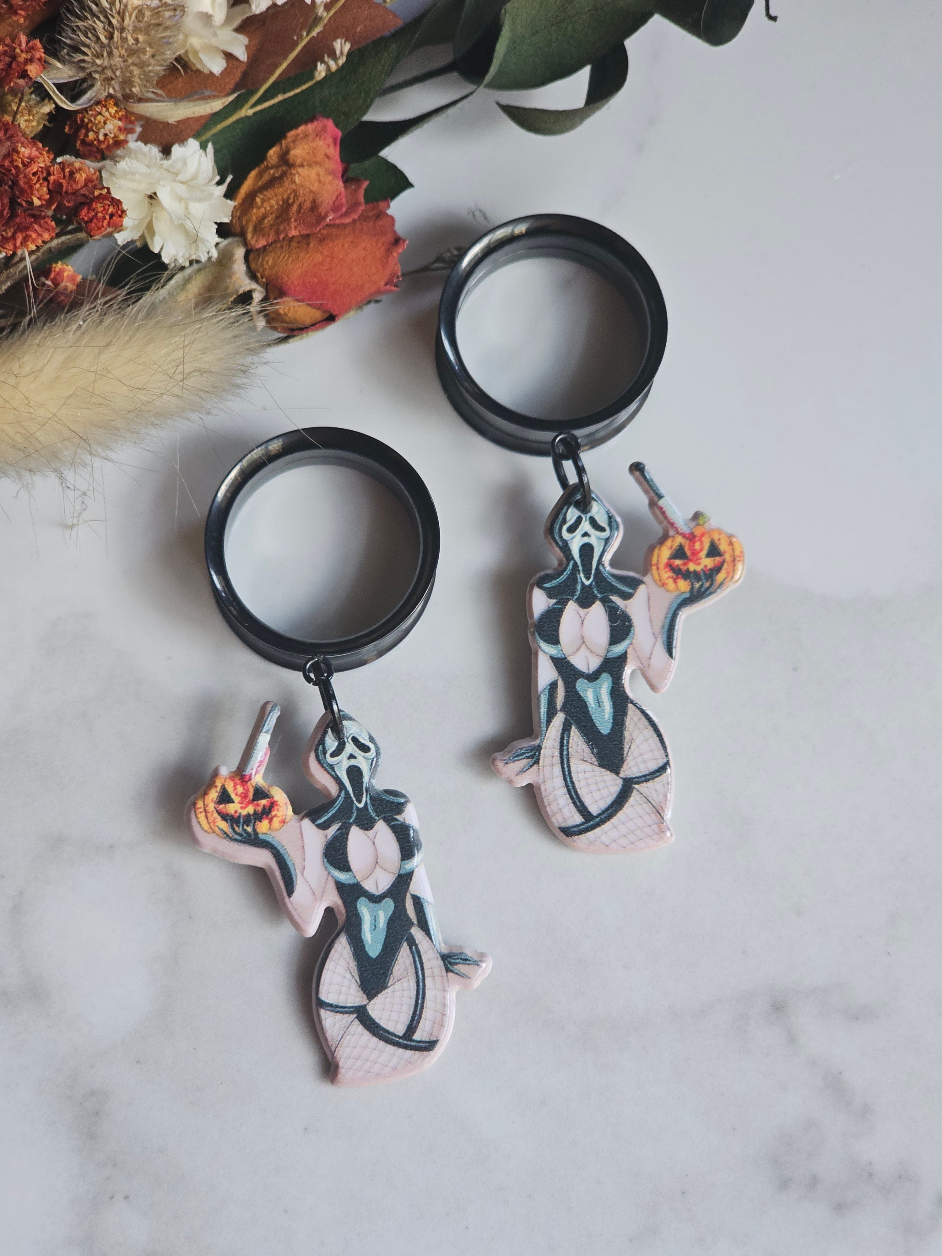 Sexy pin up ghostface dangle gauges