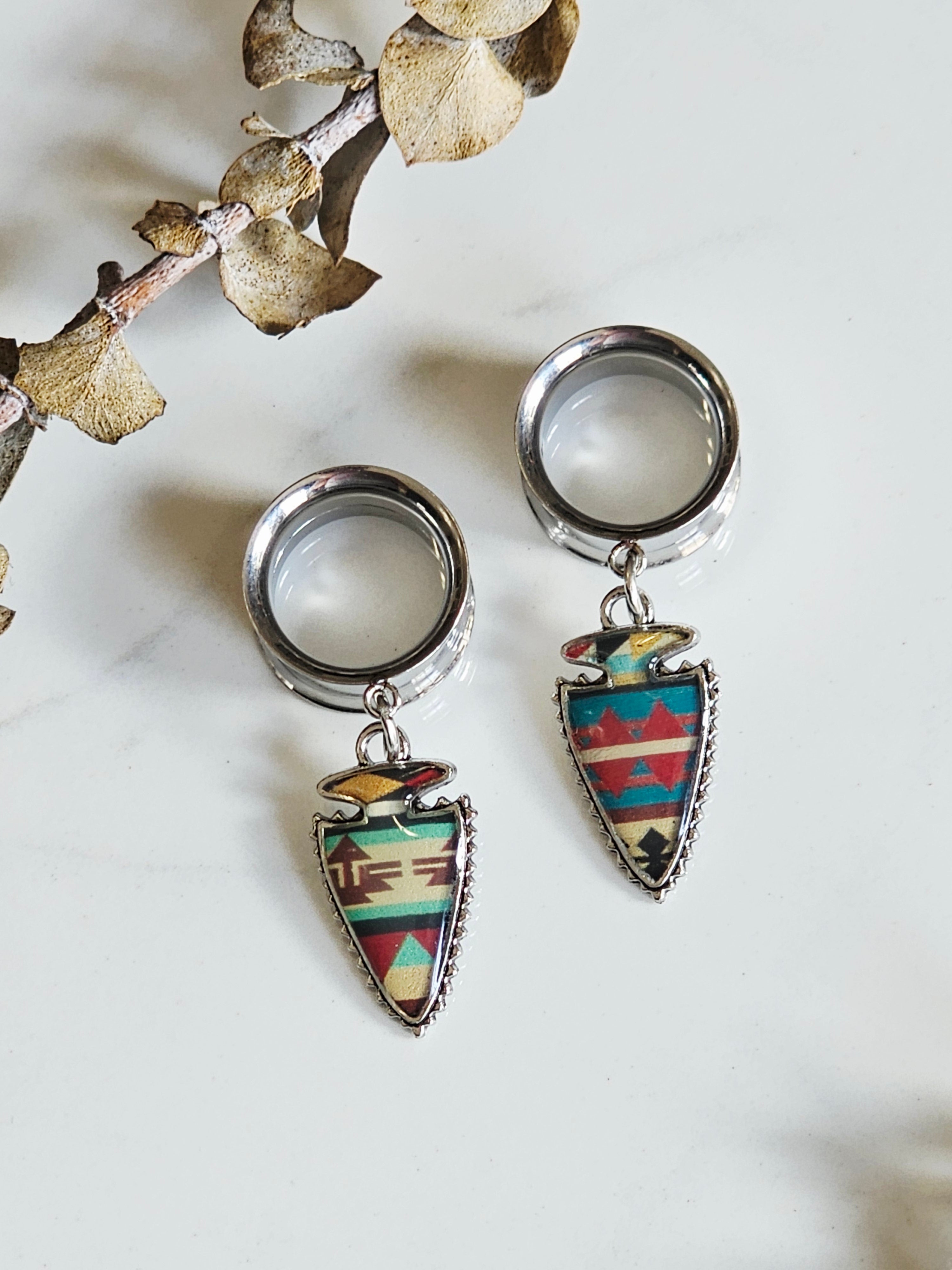 Western arrow dangle gauges