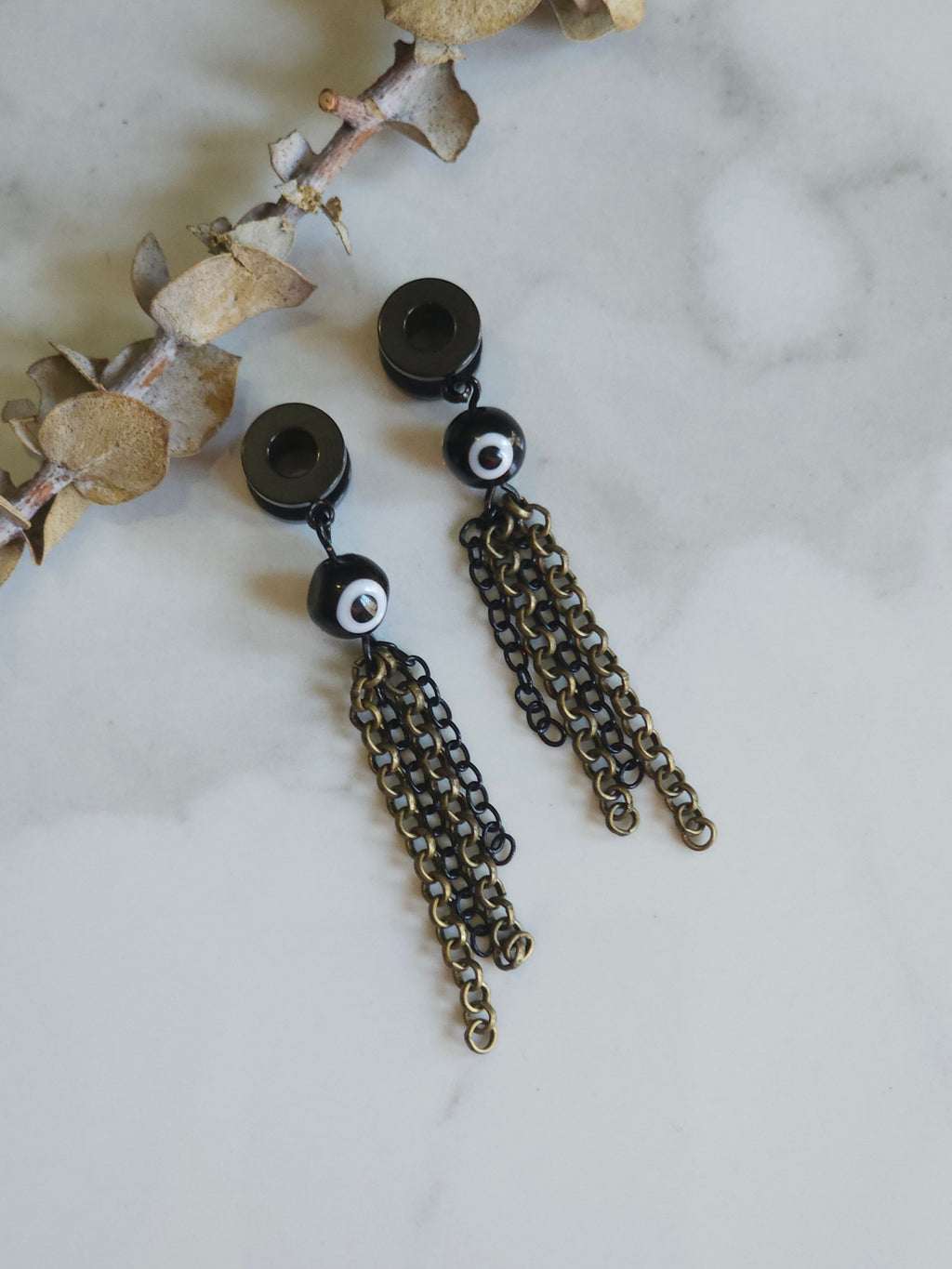 Chain dangle gauges