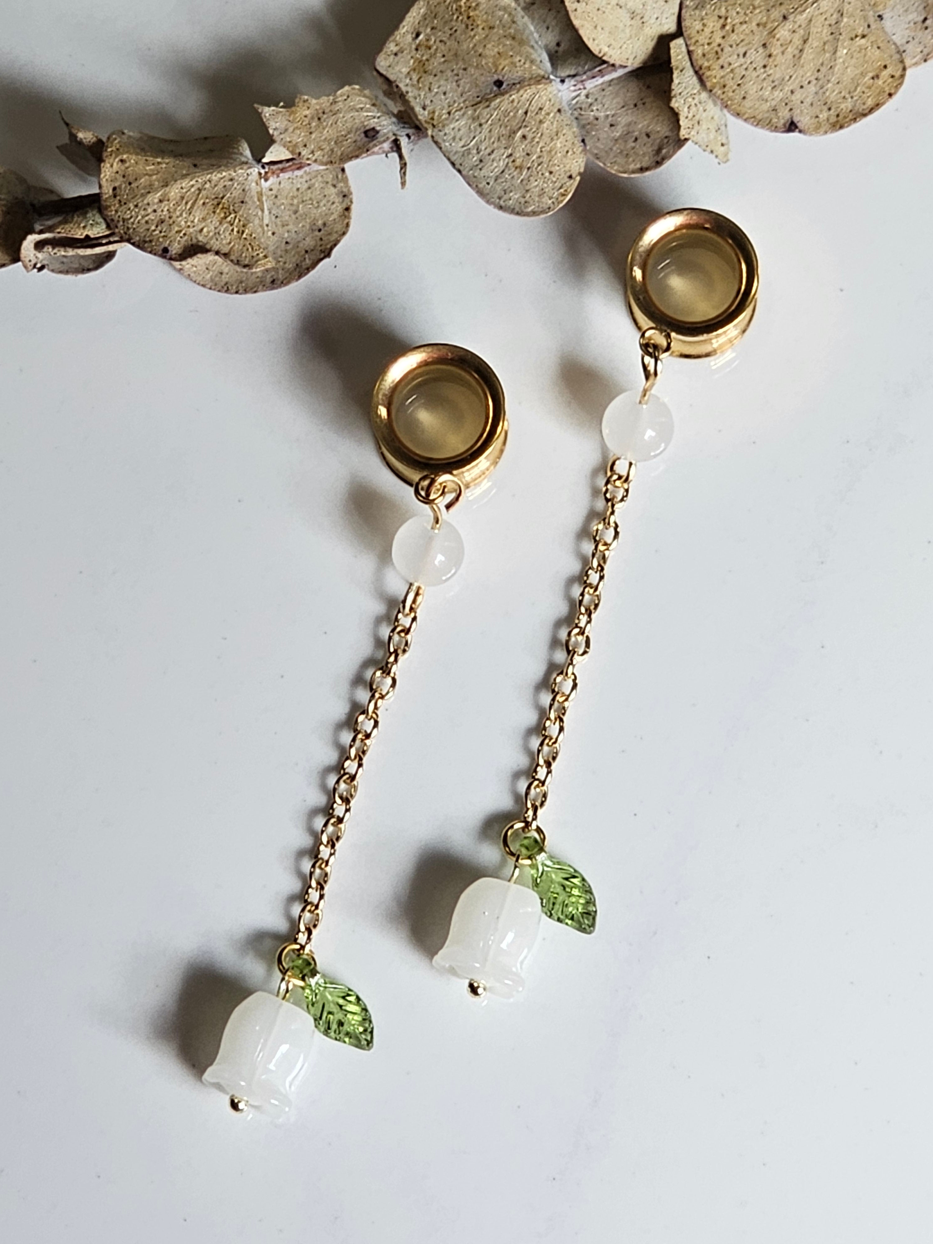 Minimal Bell flower dangle gauges