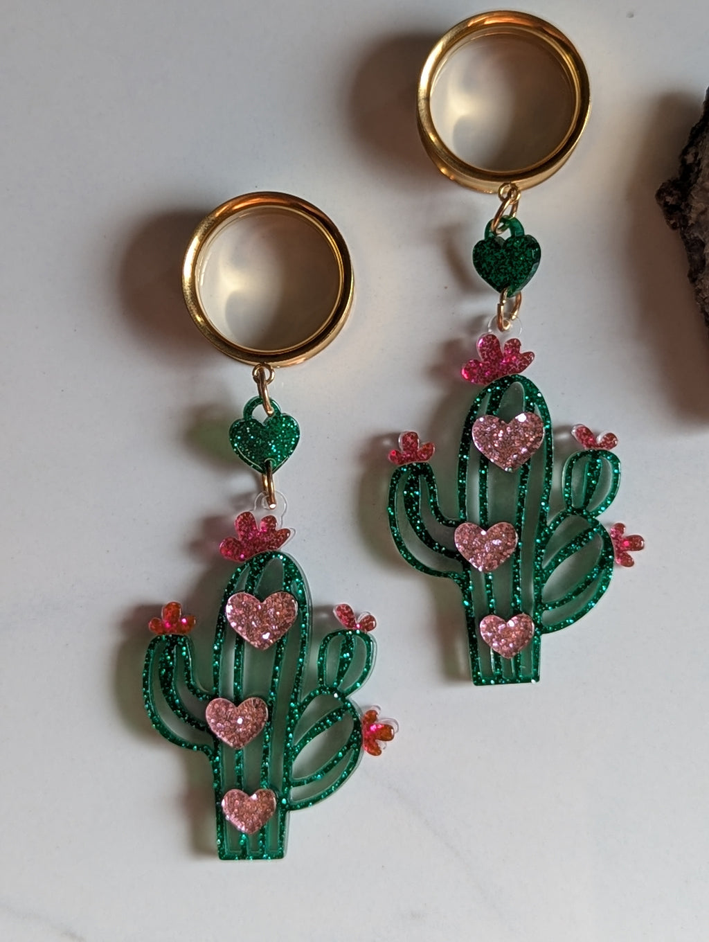 Cactus dangle gauges