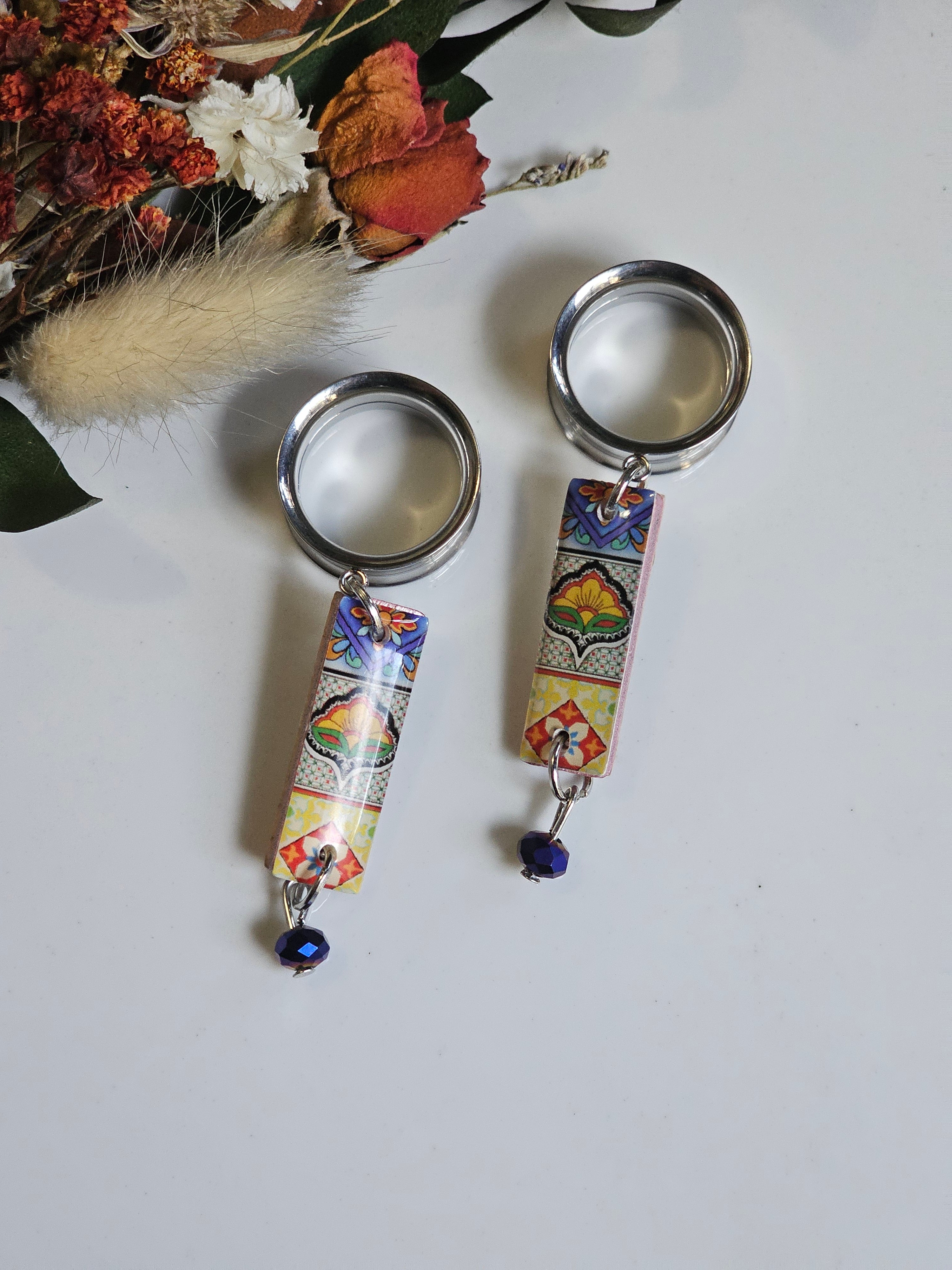 Tile Print Dangle Gauges