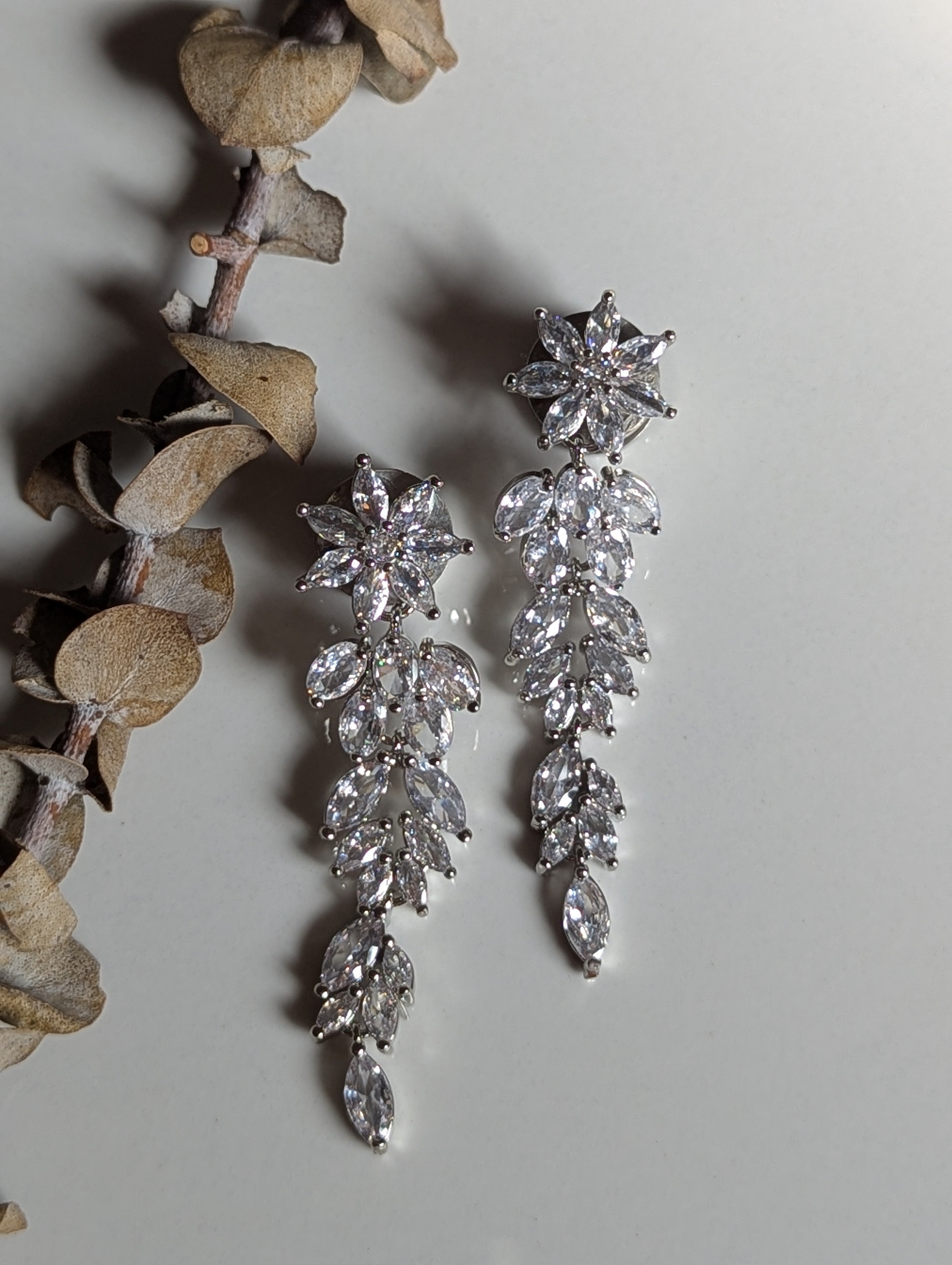 6MM-10MM Elegant Crystal Bridal gauges
