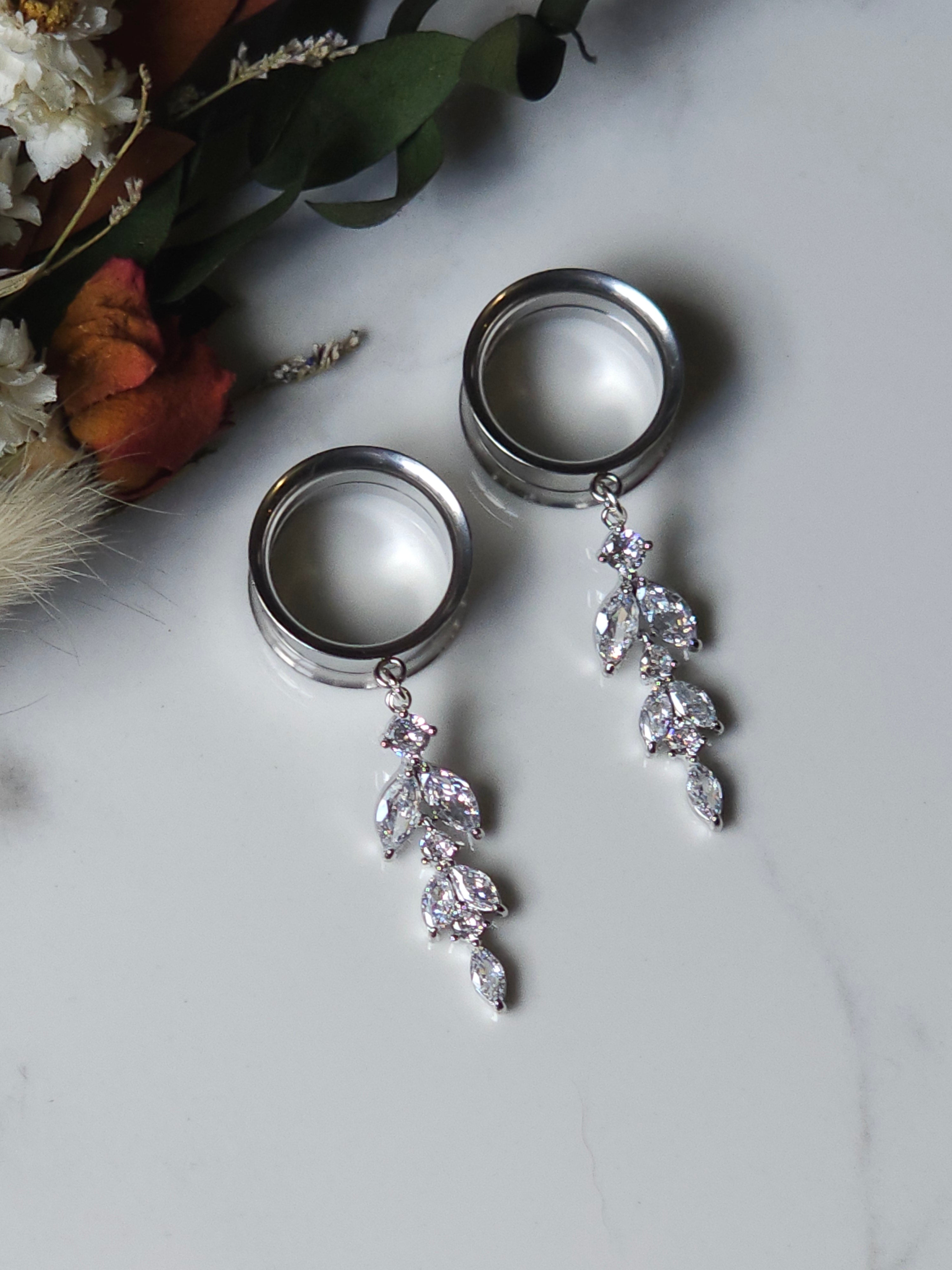 Special Occasion Dangle Gauges