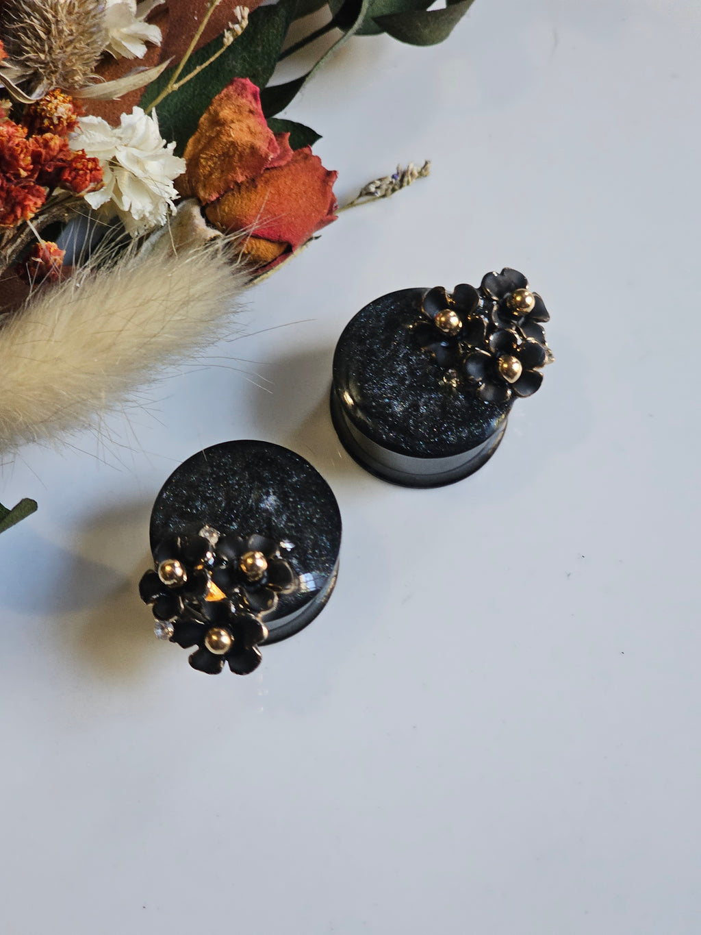 16MM-50MM Black Floral plugs