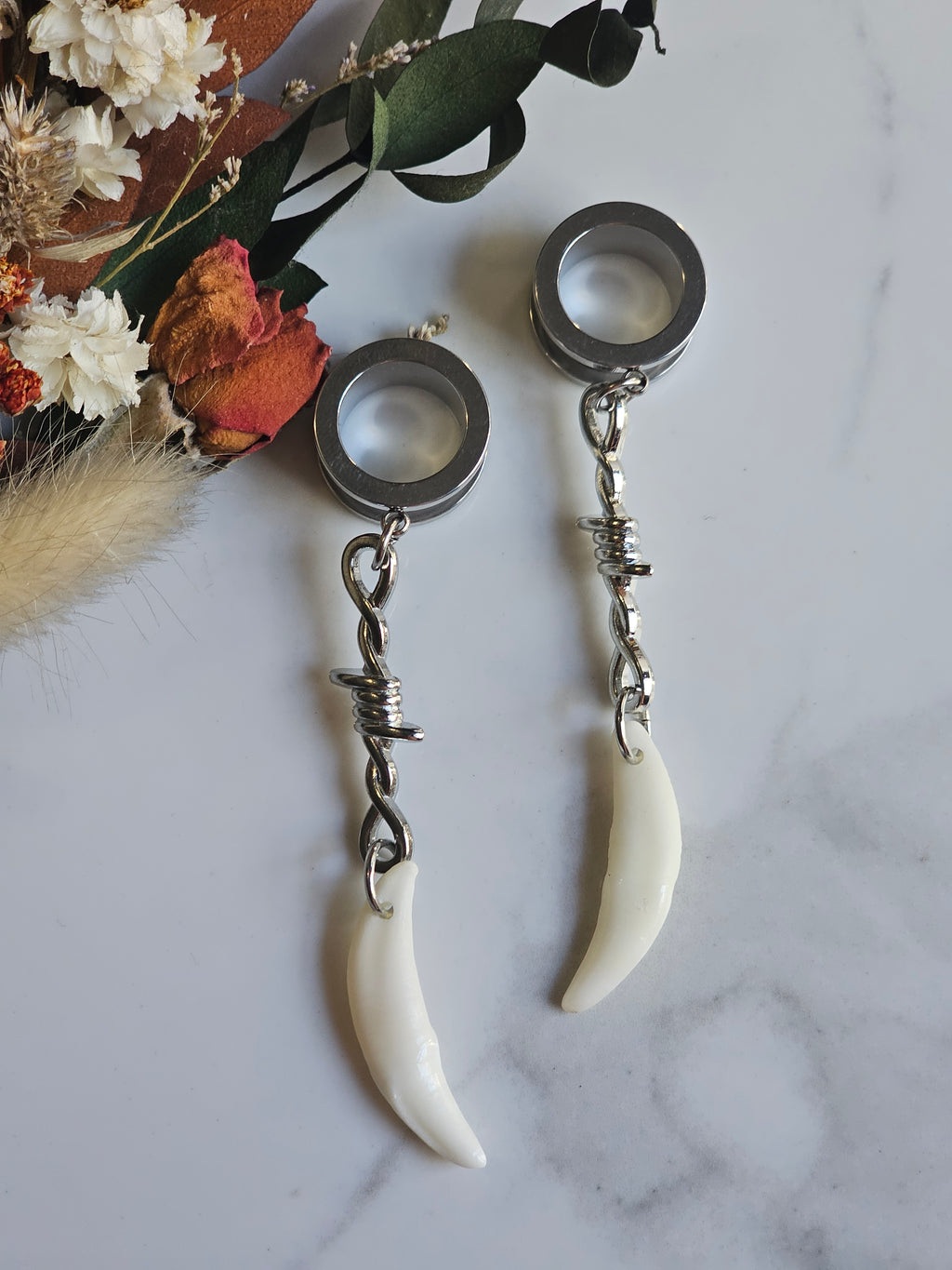 Coyote Fang dangle gauges