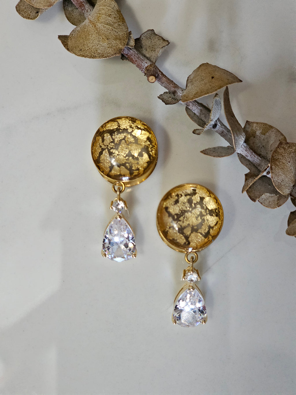 Crystal drop bridal dangle gauges