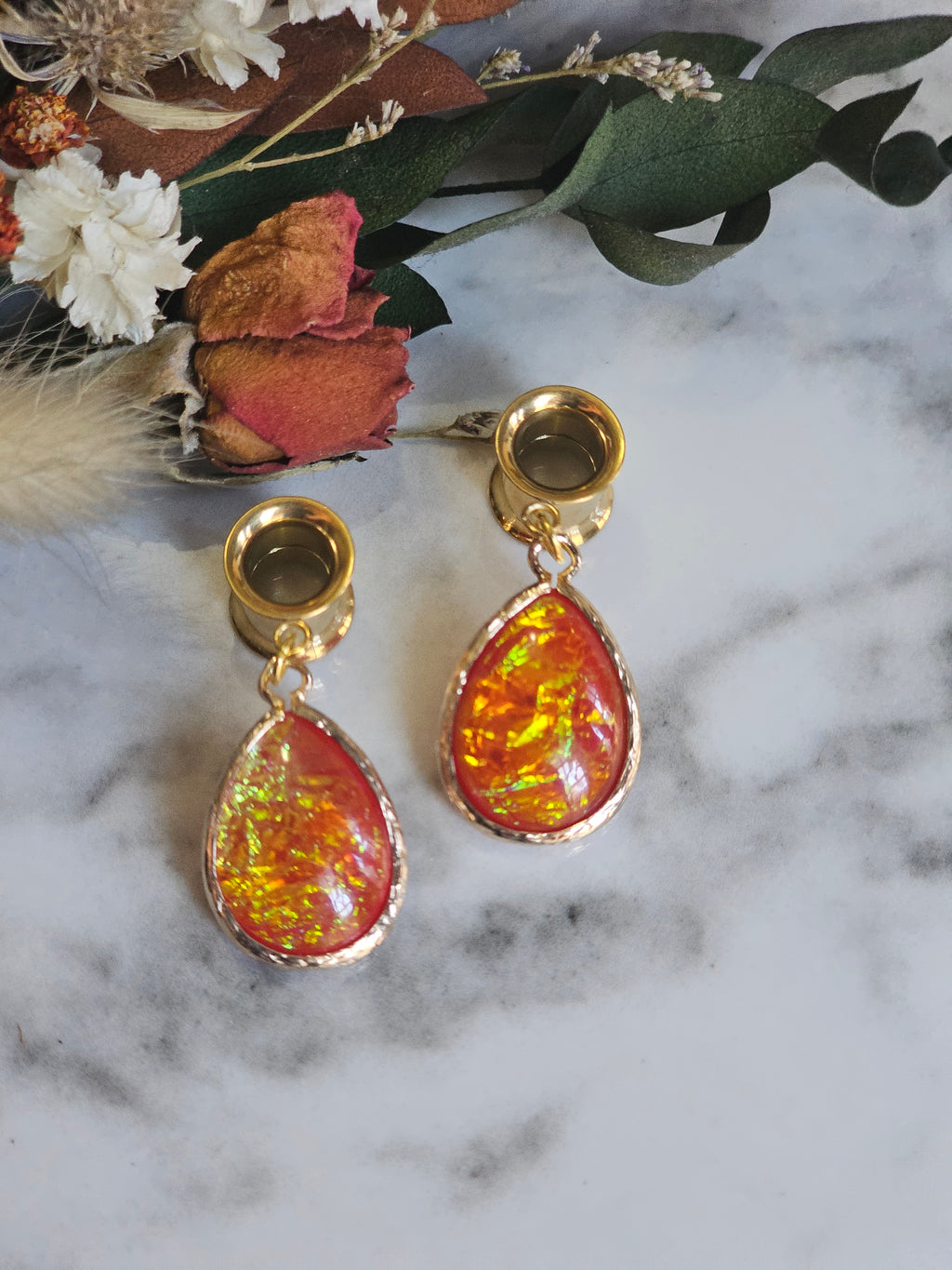 Duochrome drop dangle gauges