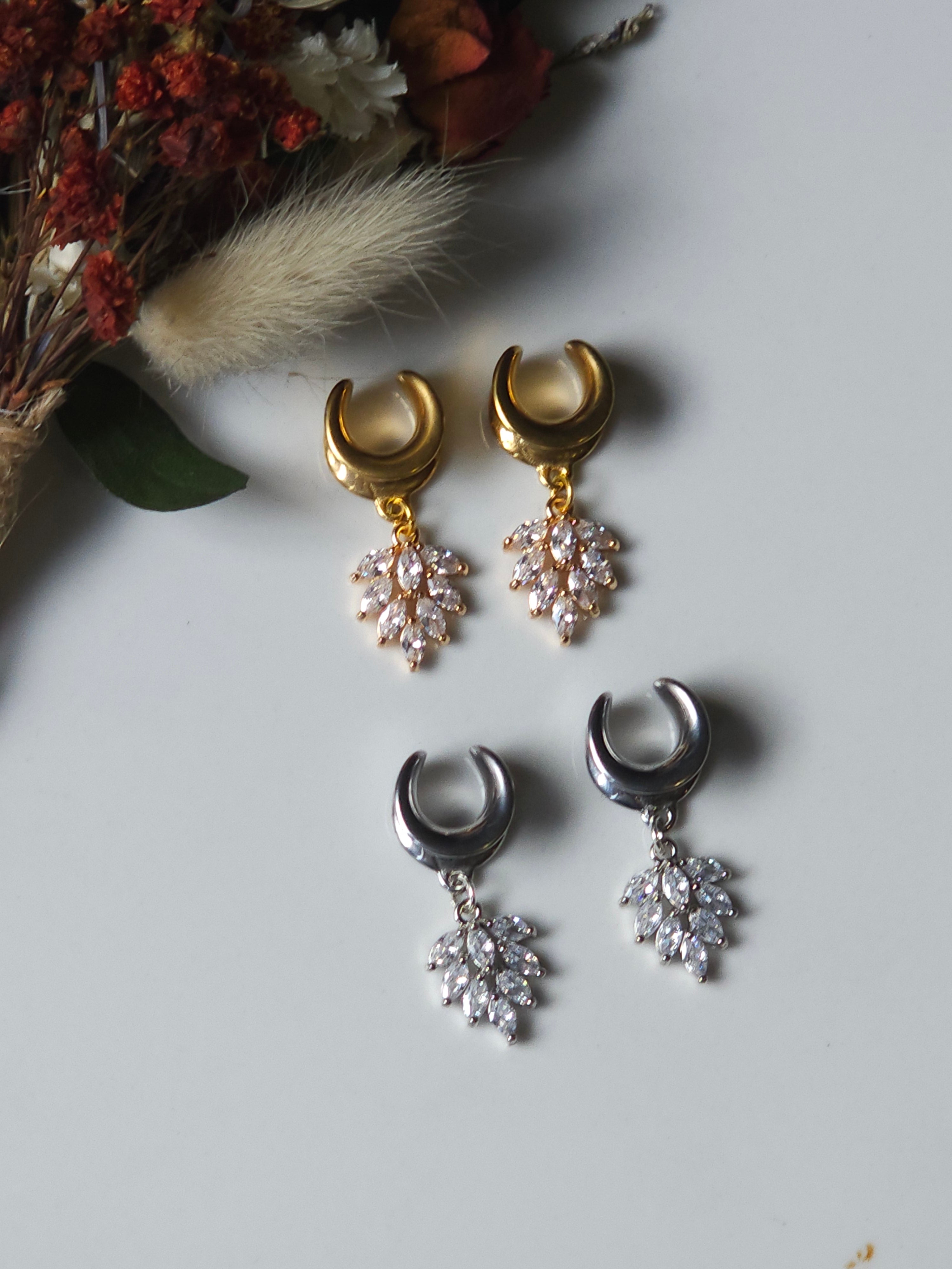 Simply Bridal saddle dangles