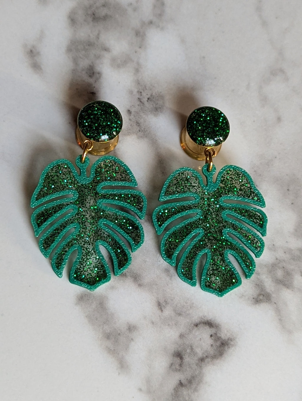 Monstera Glitter leaf dangle gauges