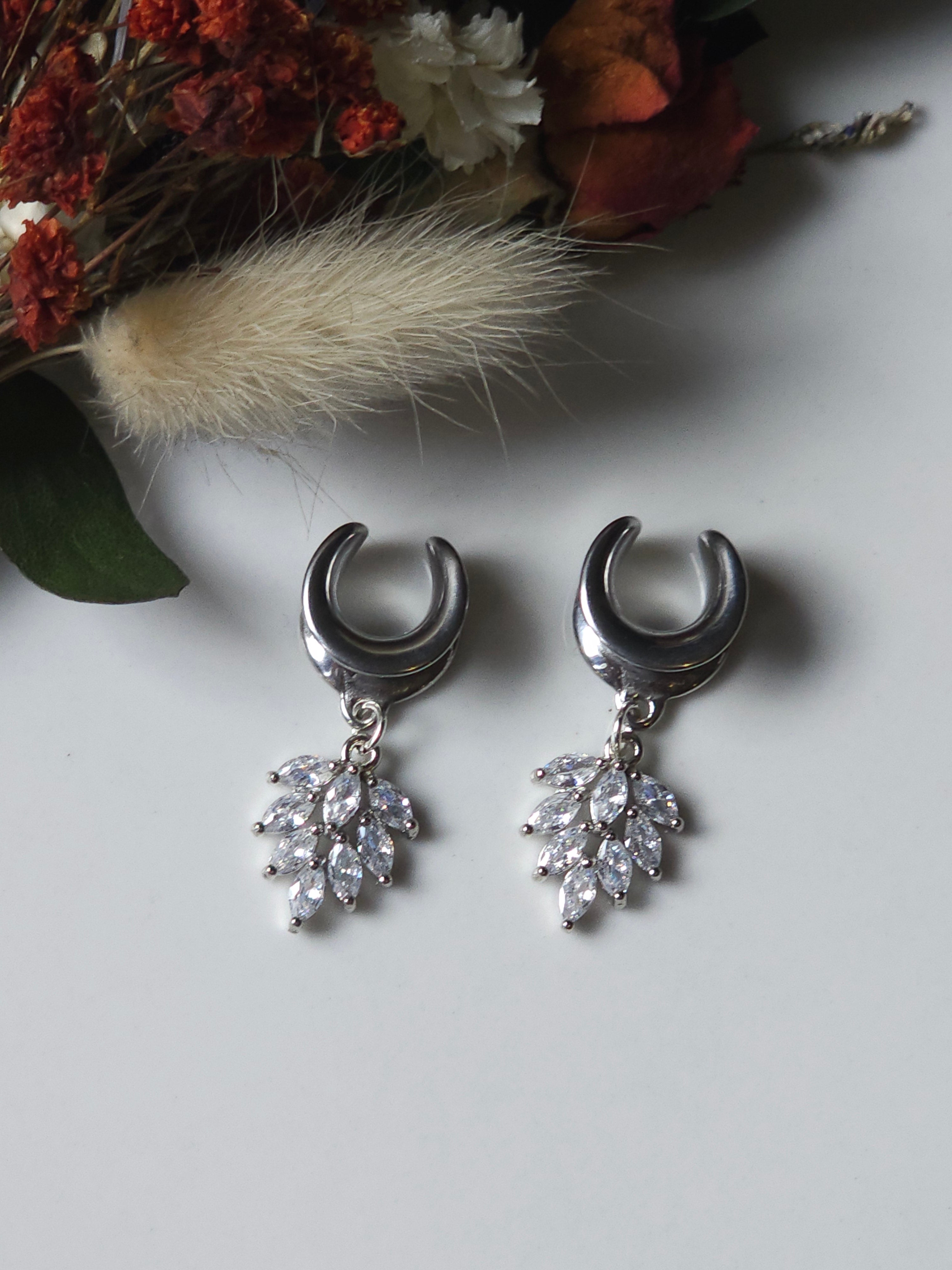 Simply Bridal saddle dangles