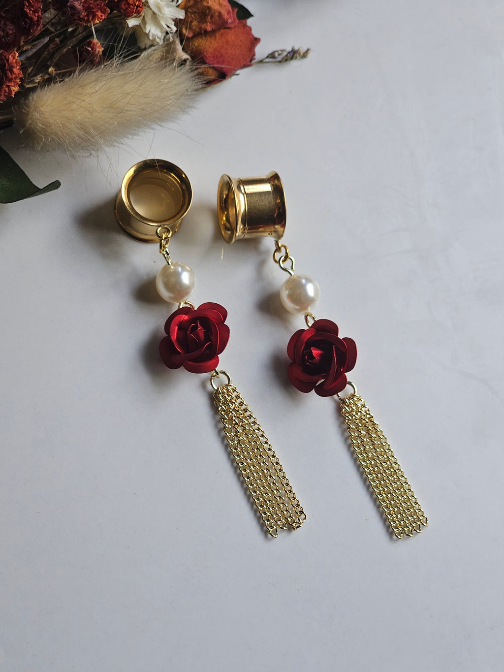 Red Rose and pearl dangle gauges