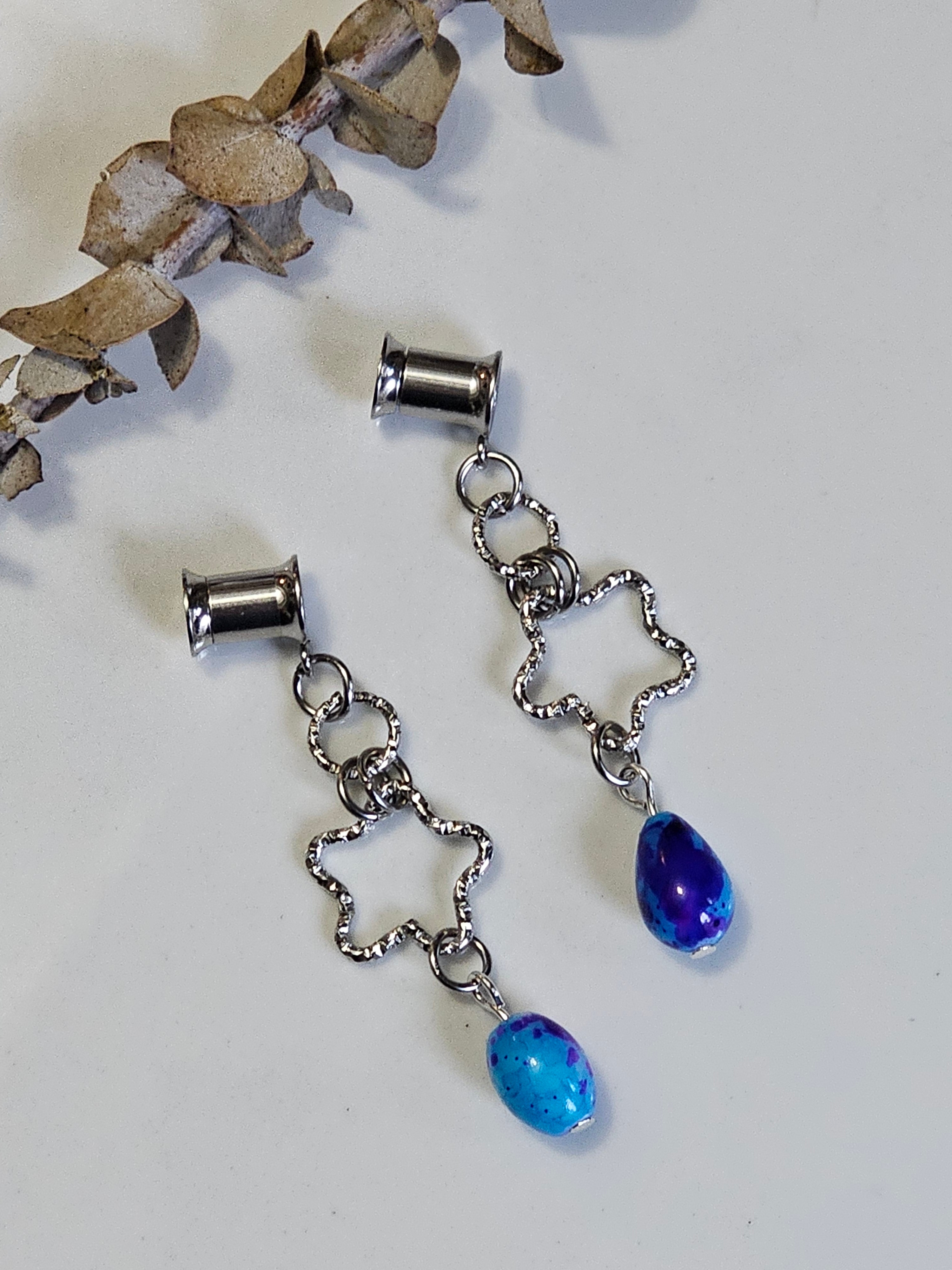 Moving star dangle gauges