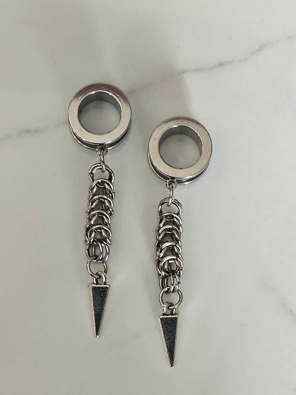 Chainmail dangle gauges