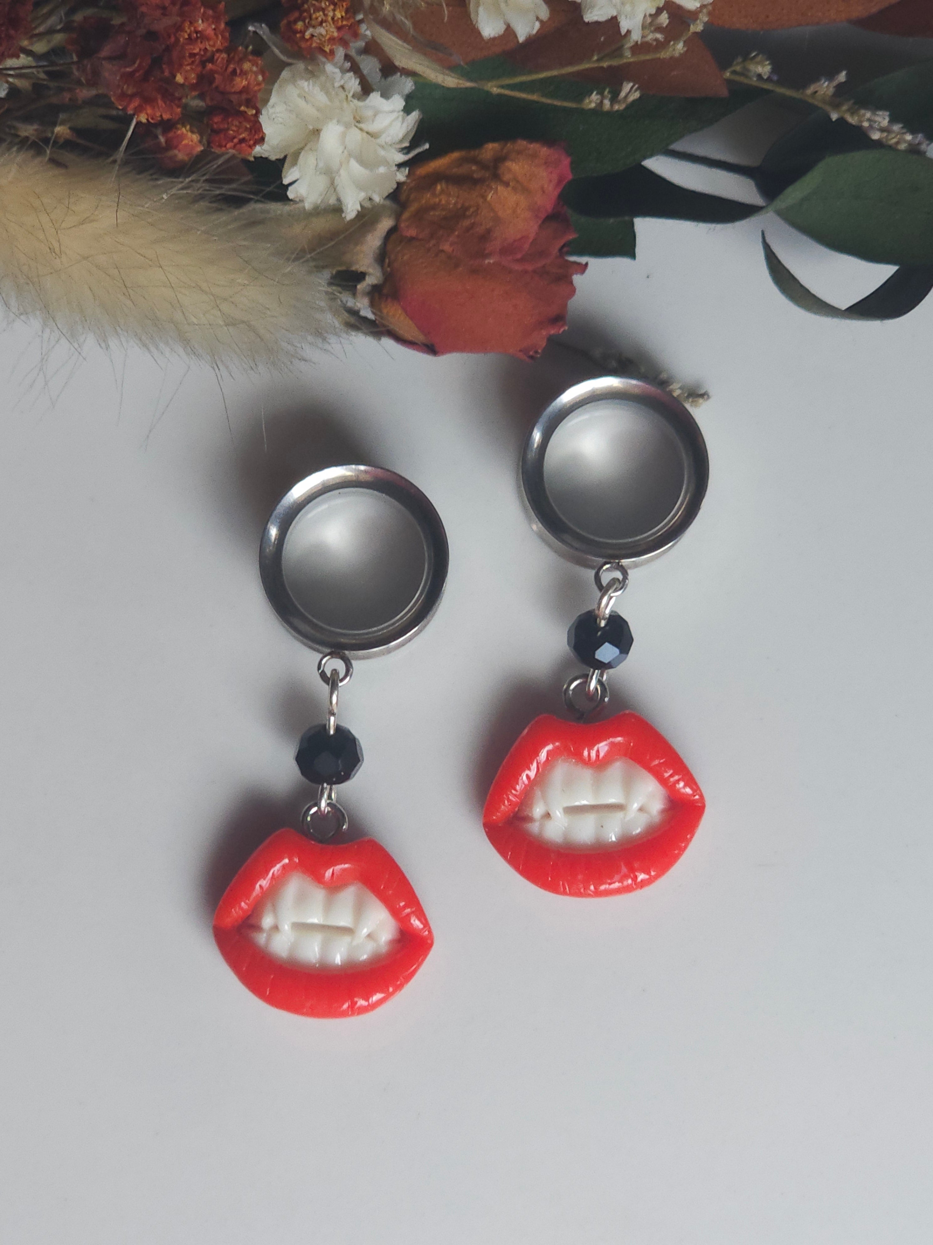 Vampire bite dangle gauges dangle plugs