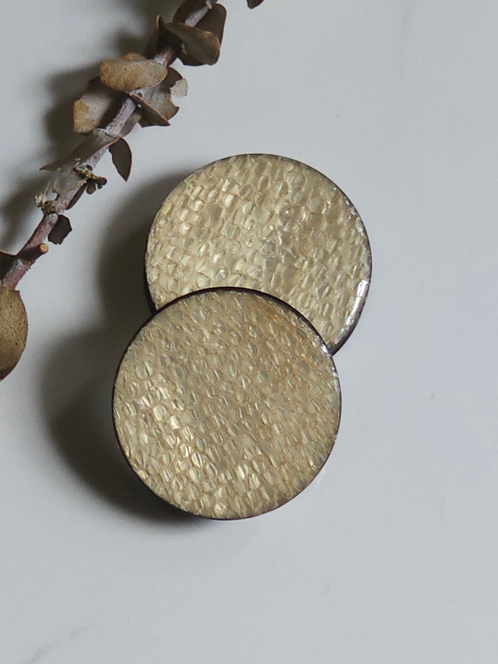 Snake skin gauges