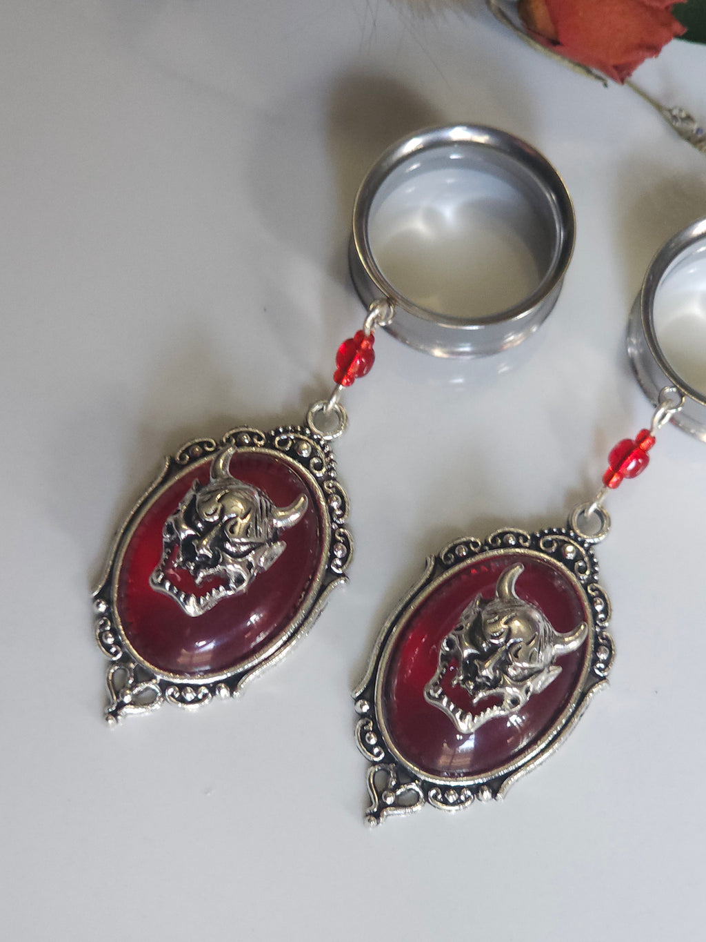 Oni Mask Cameo dangle gauges