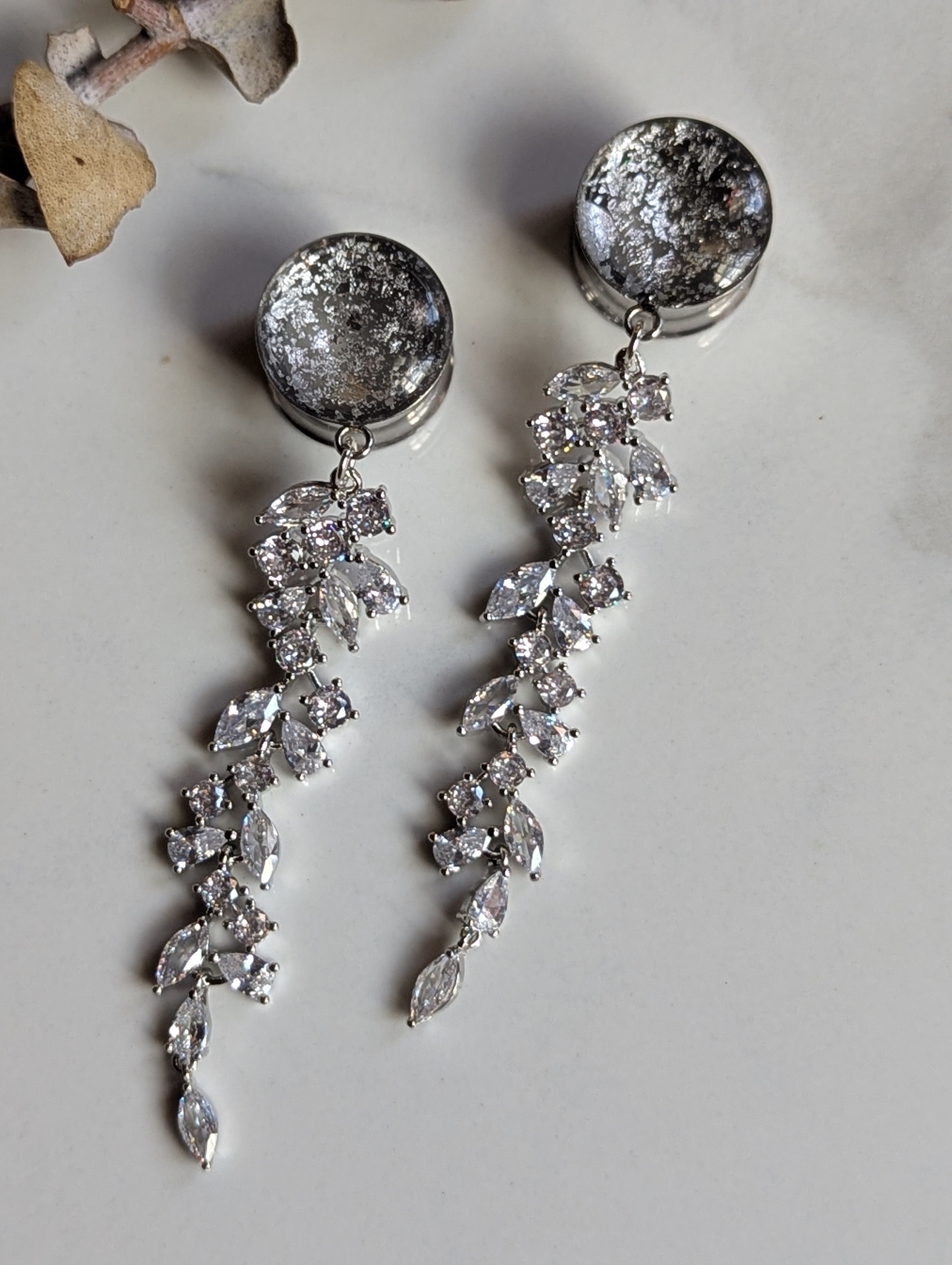 Beautiful Crystal Bridal Dangle Gauges