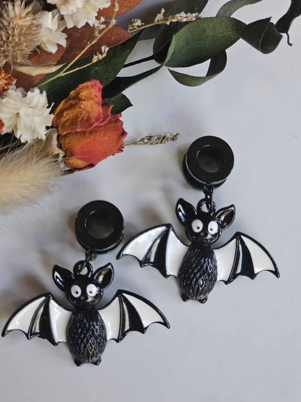 Batty Bat Halloween dangle gauges