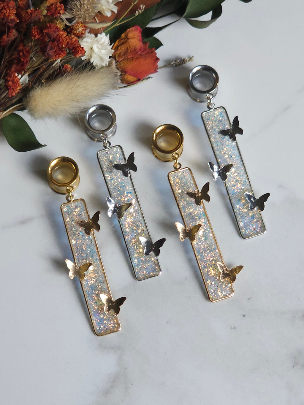 Butterfly dangle gauges