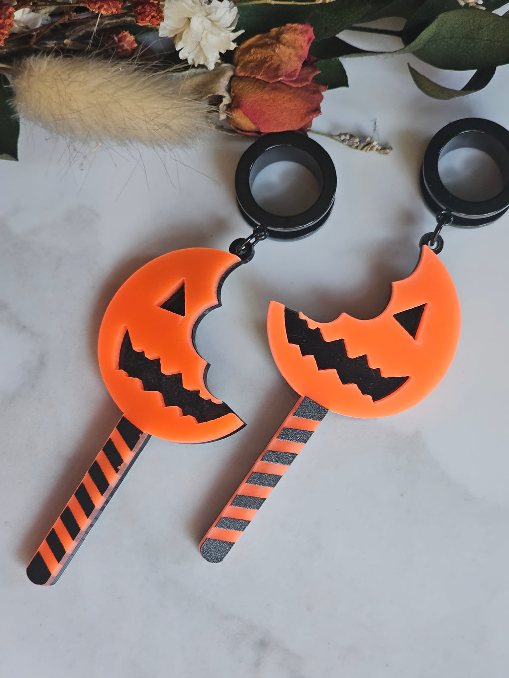 Trick or Treat Halloween dangle gauges