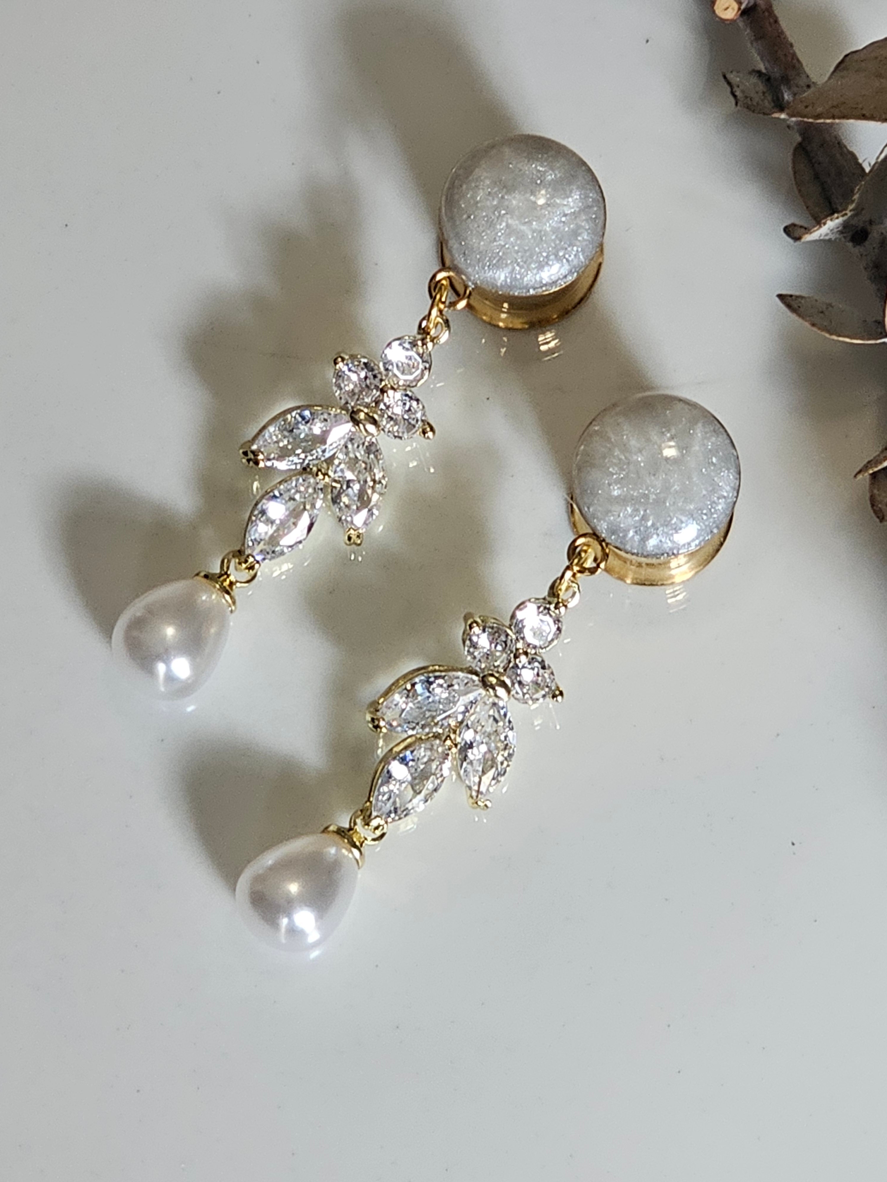 Golden Faux pearl Bridal Dangle Gauges