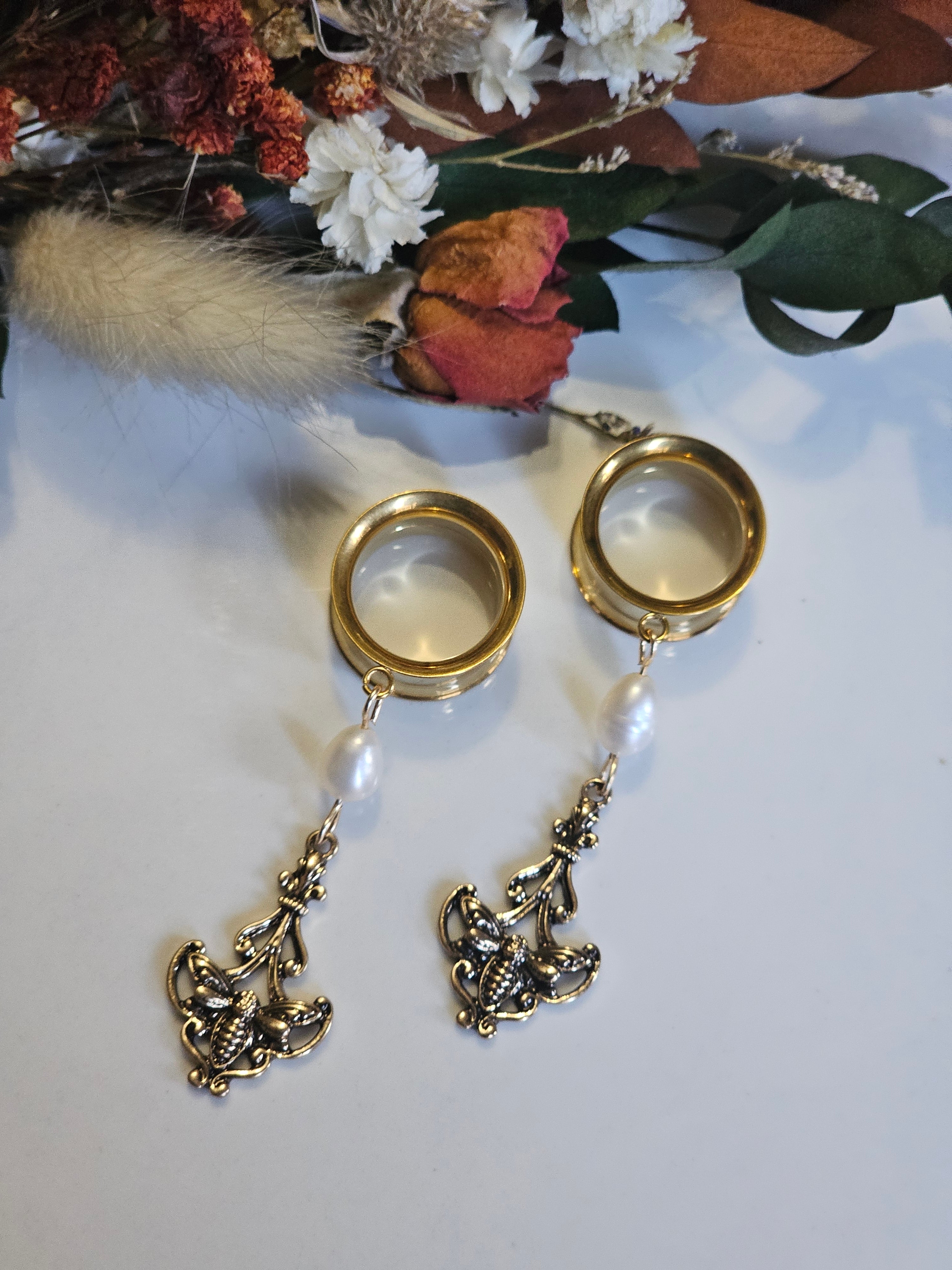 Bronze bee dangle gauges